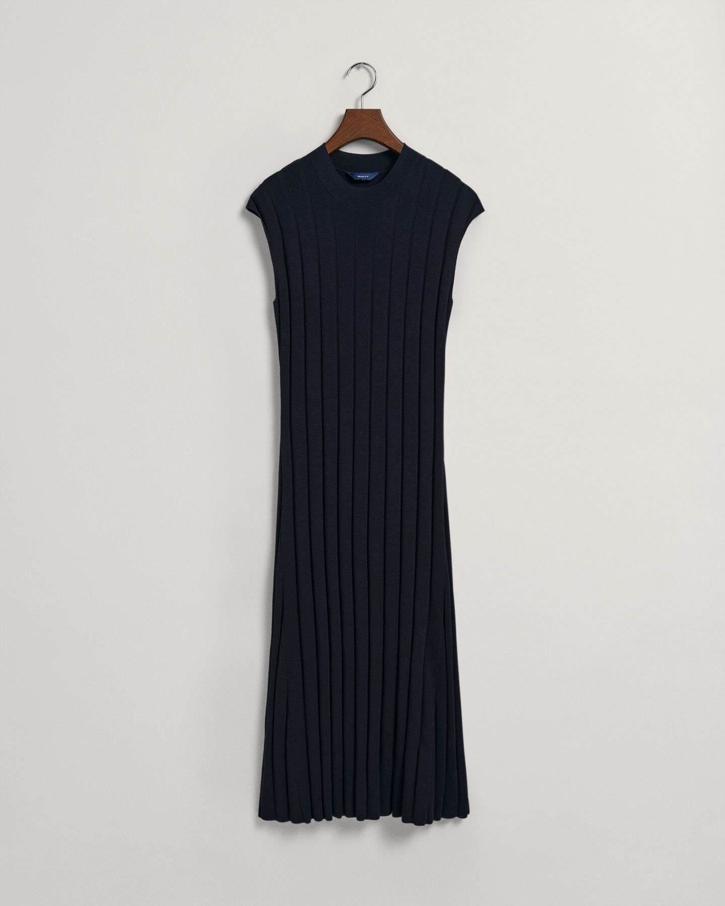 Rib Knit Crew Neck Sleeveless Dress