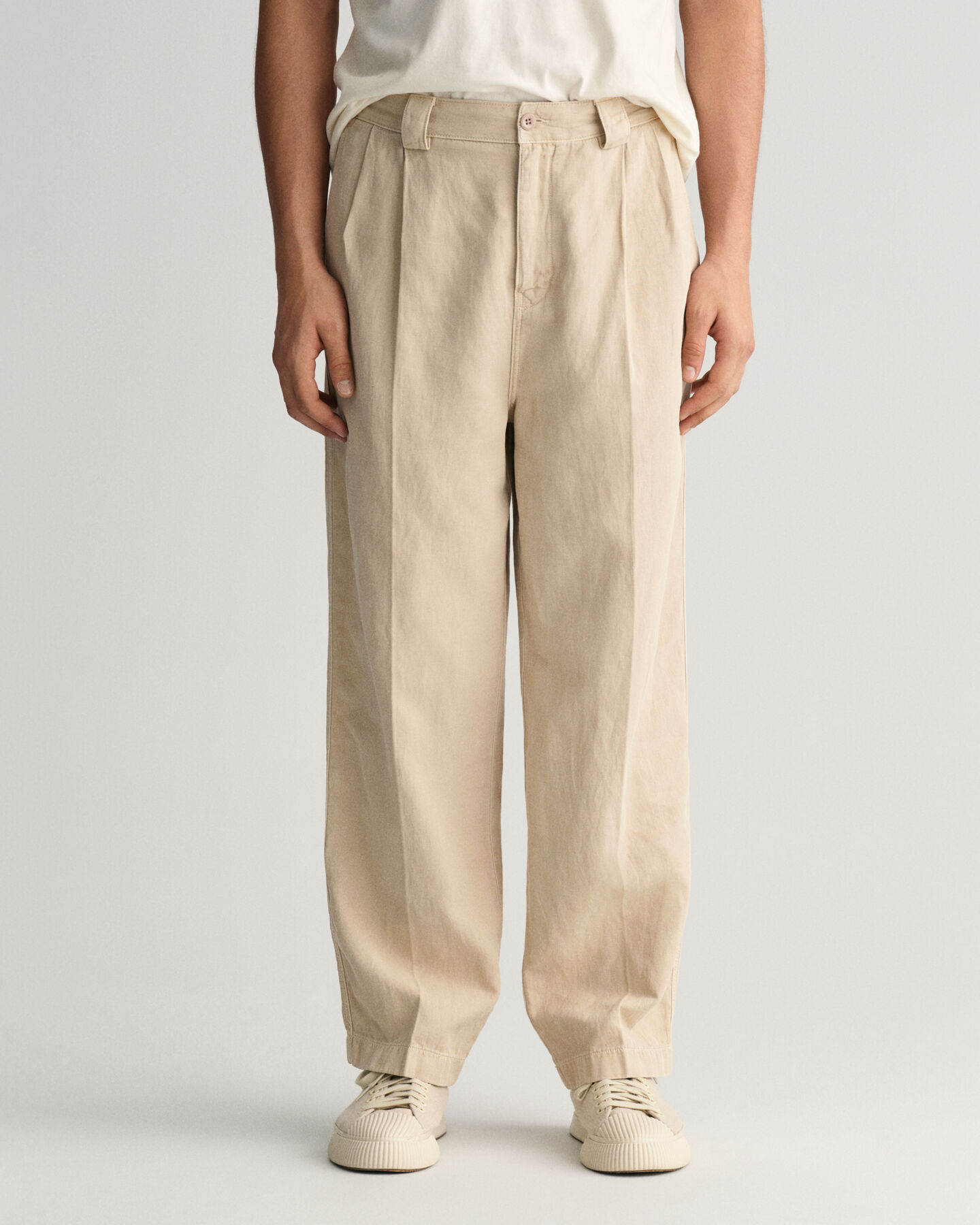 Pleated Cotton Linen Chinos