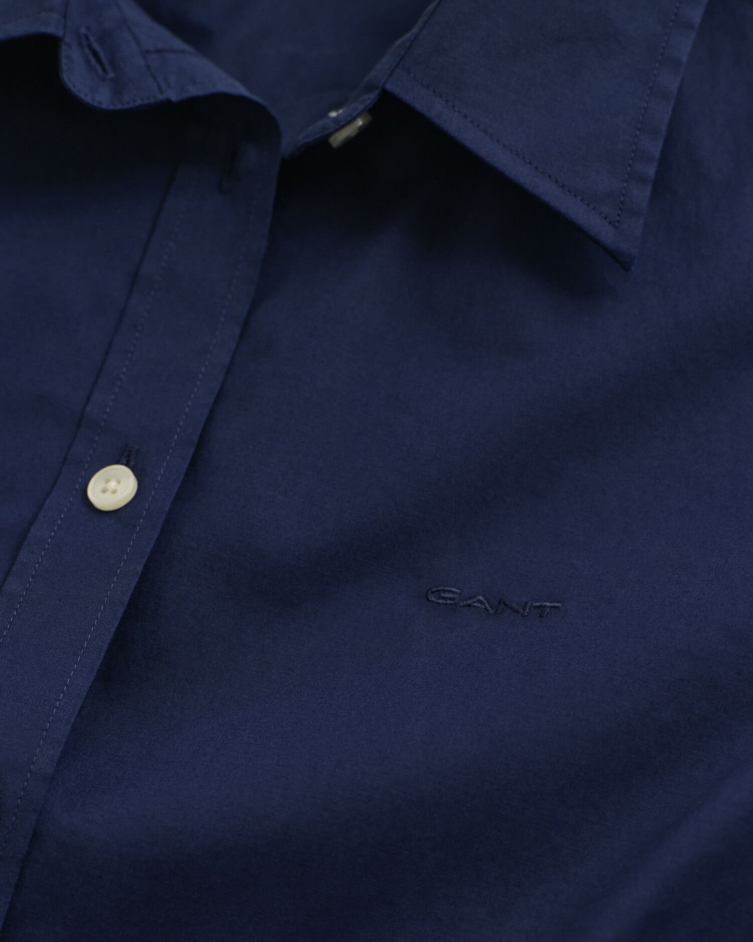 Slim Fit Poplin Shirt