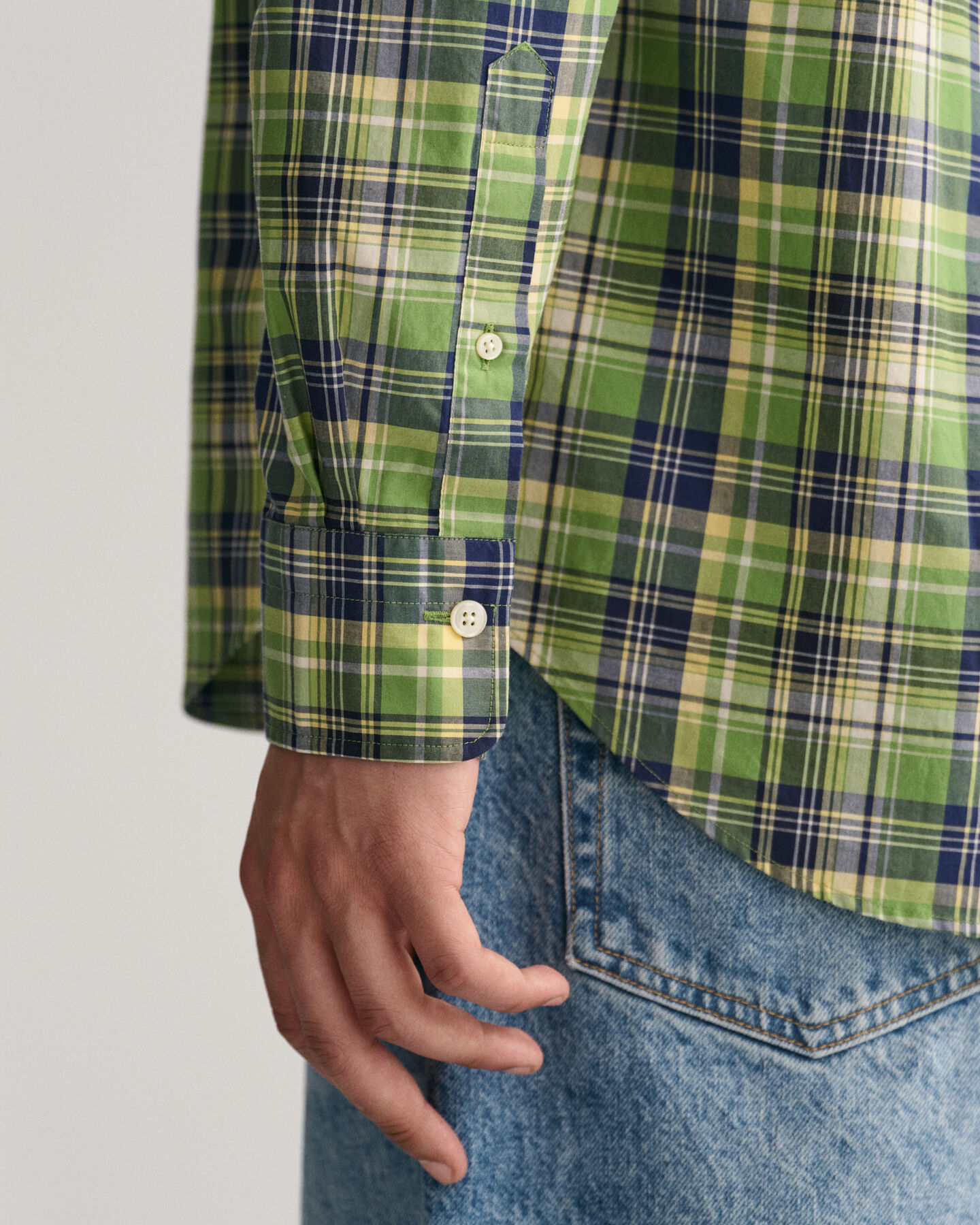 Regular Fit Medium Checked Poplin Shirt