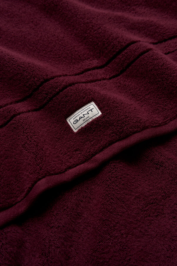 Premium Towel 70X140 — DARKENED WINE