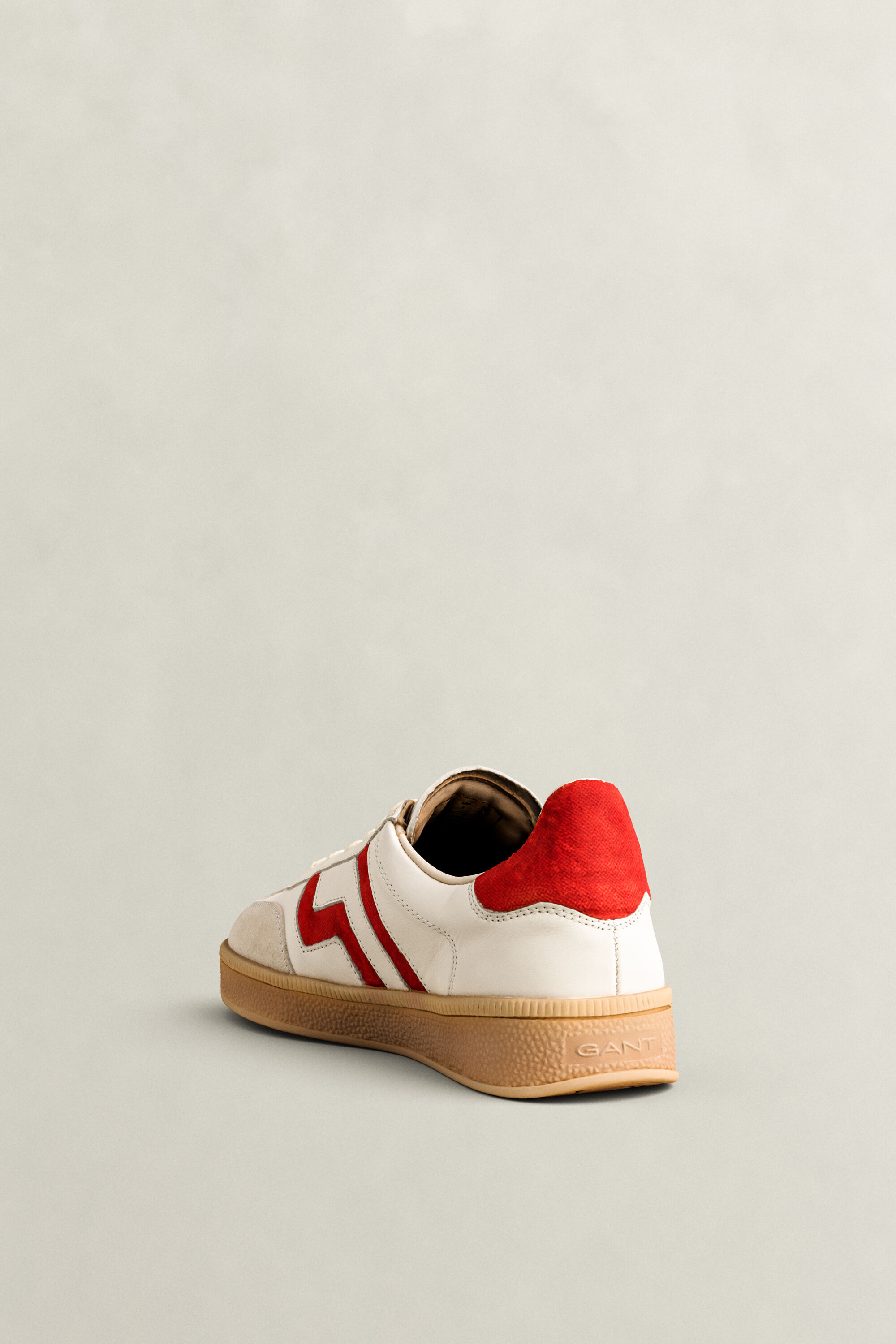 Cuzima Leather Suede Sneakers — BRIGHT RED