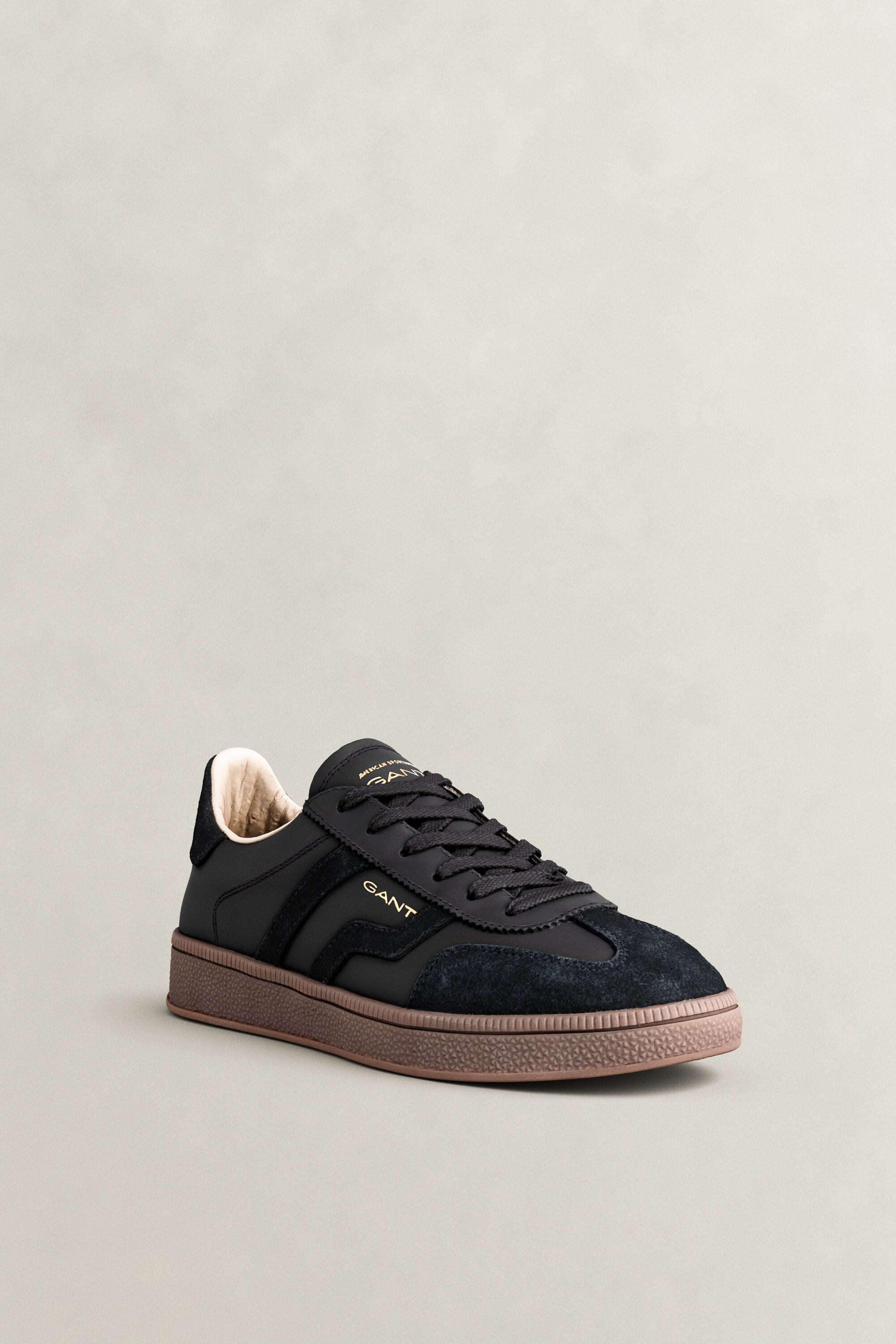 Cuzima Suede Leather Sneakers