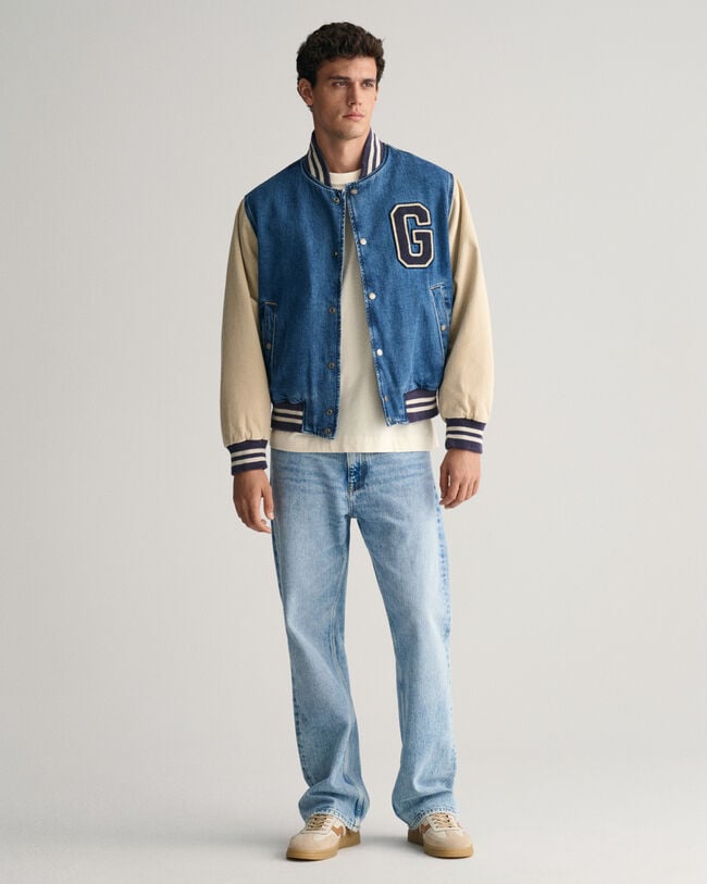 Loose Fit Wide Leg Jeans