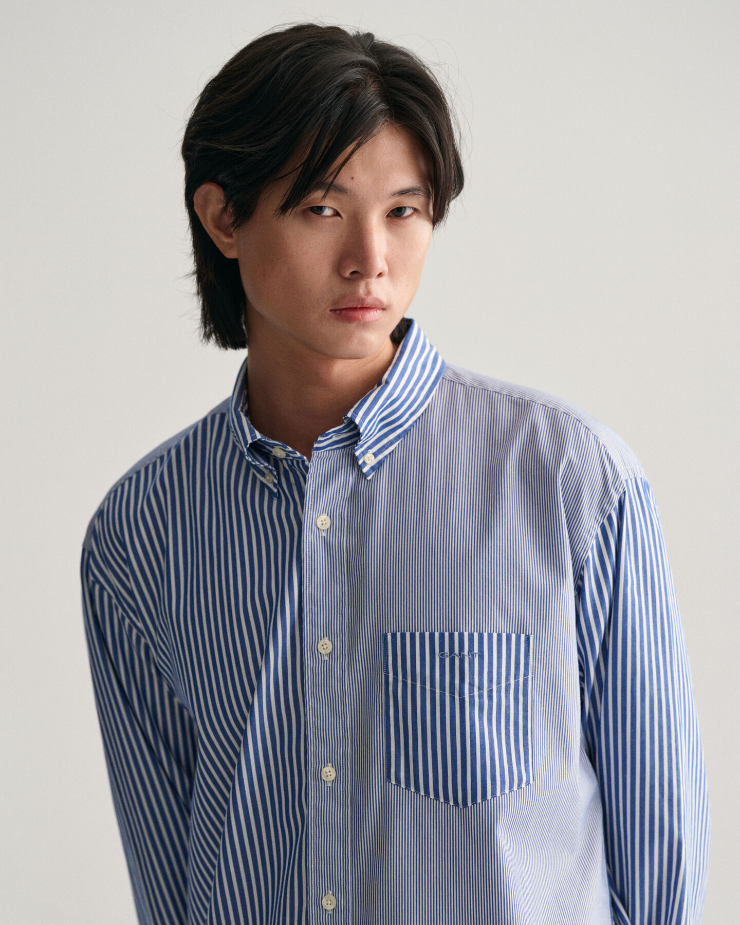 Relaxed Fit Dragon Crest Poplin Shirt