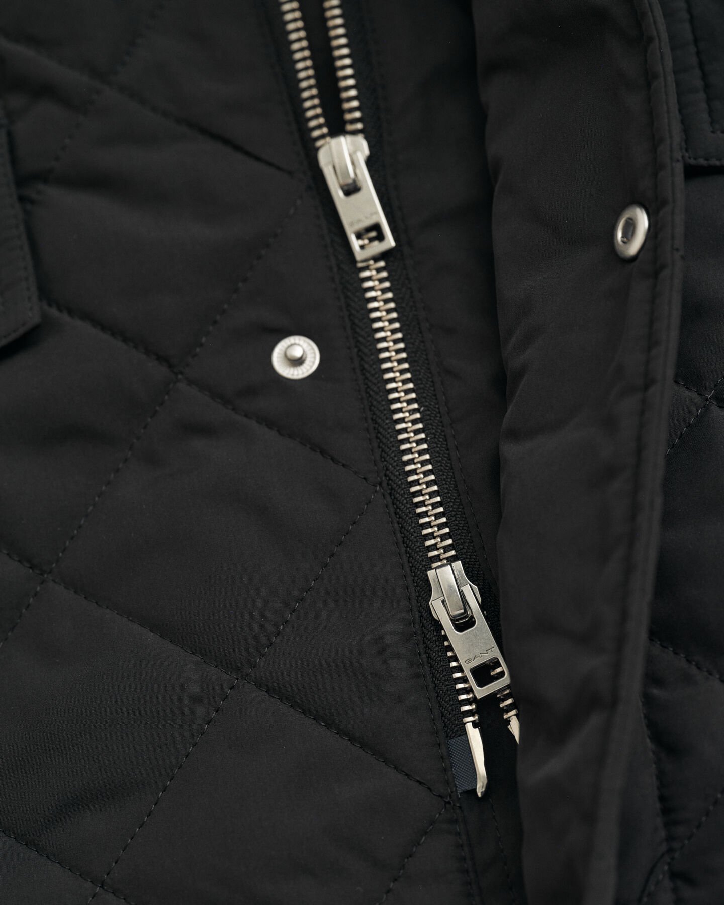 Quilted Windcheater Mid-Length Jacket