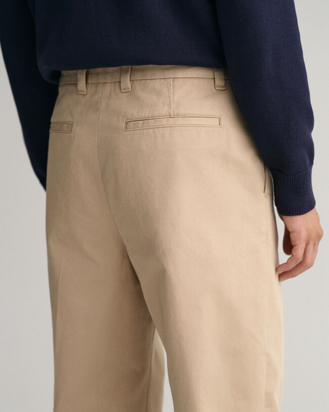 Wide Straight Fit Chinos