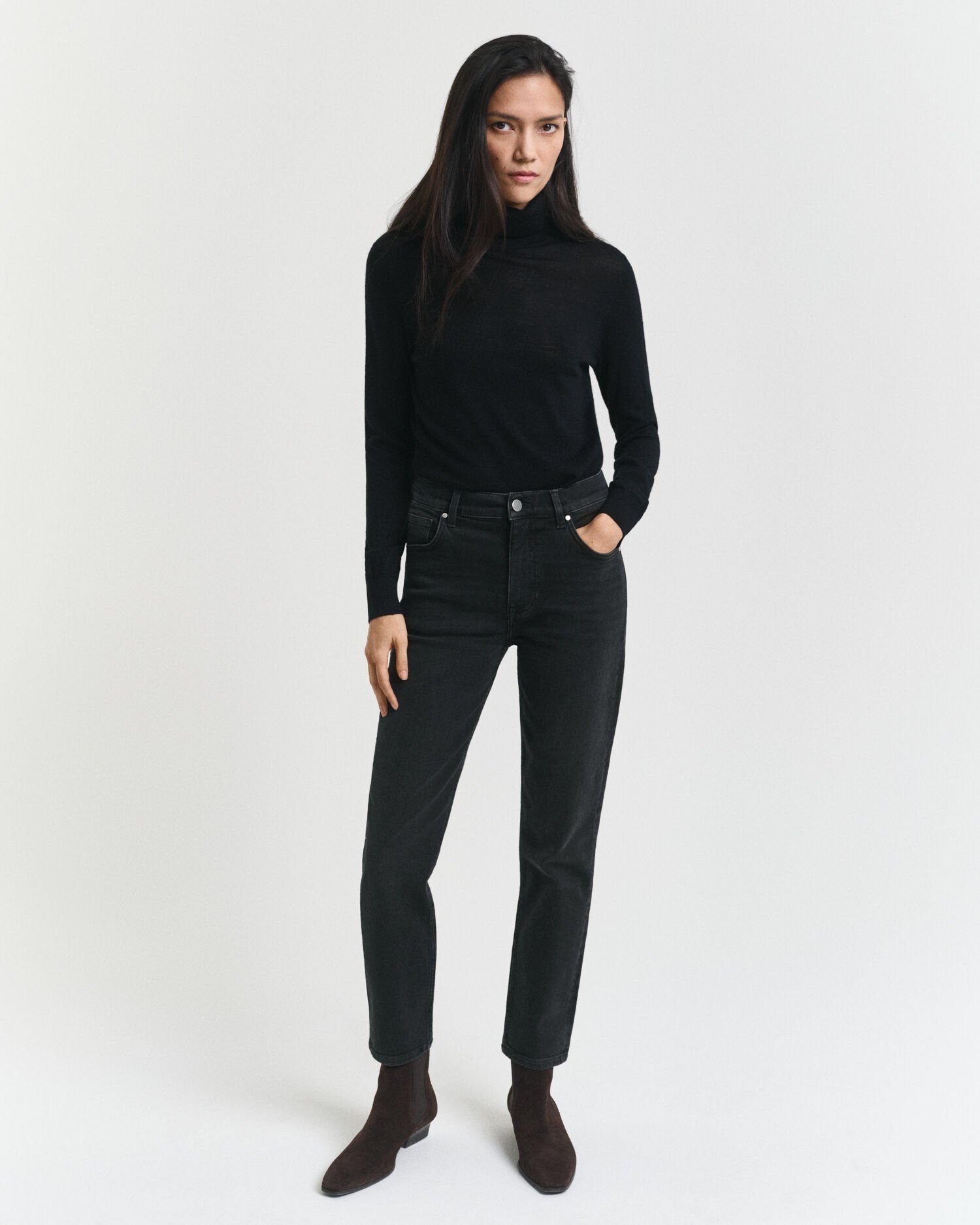 Slim Fit Cropped Black Jeans