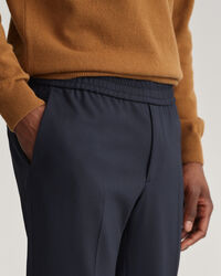 Hallden Slim Fit Twill Joggers