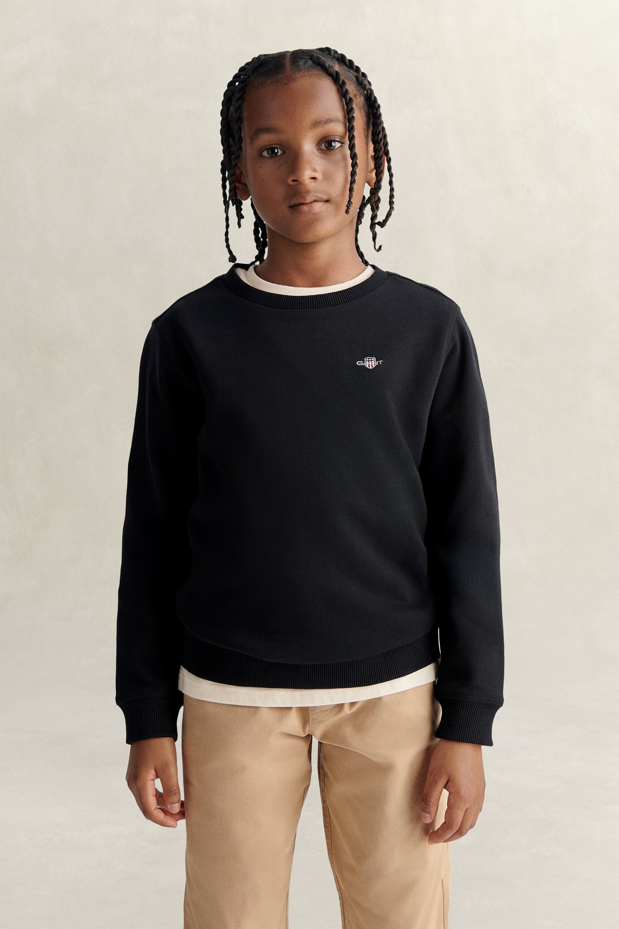 Teens Shield Sweatshirt — BLACK