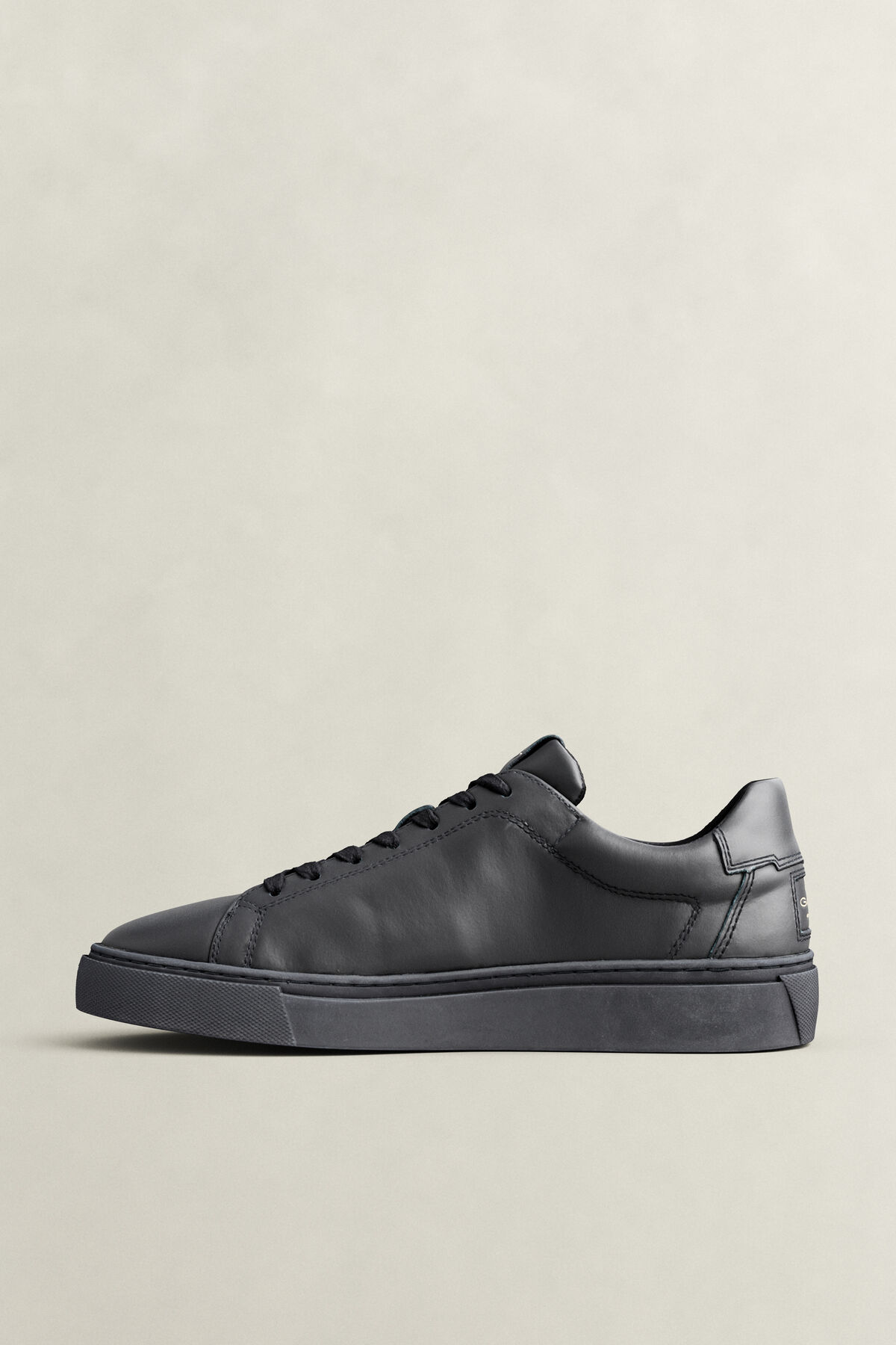 McJulien Leather Sneakers — BLACK