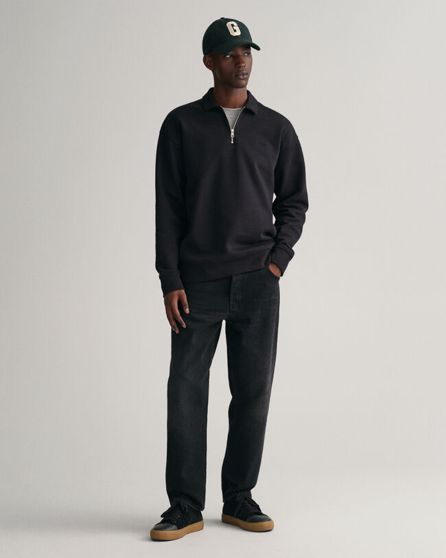 Relaxed Fit Tapered Jeans