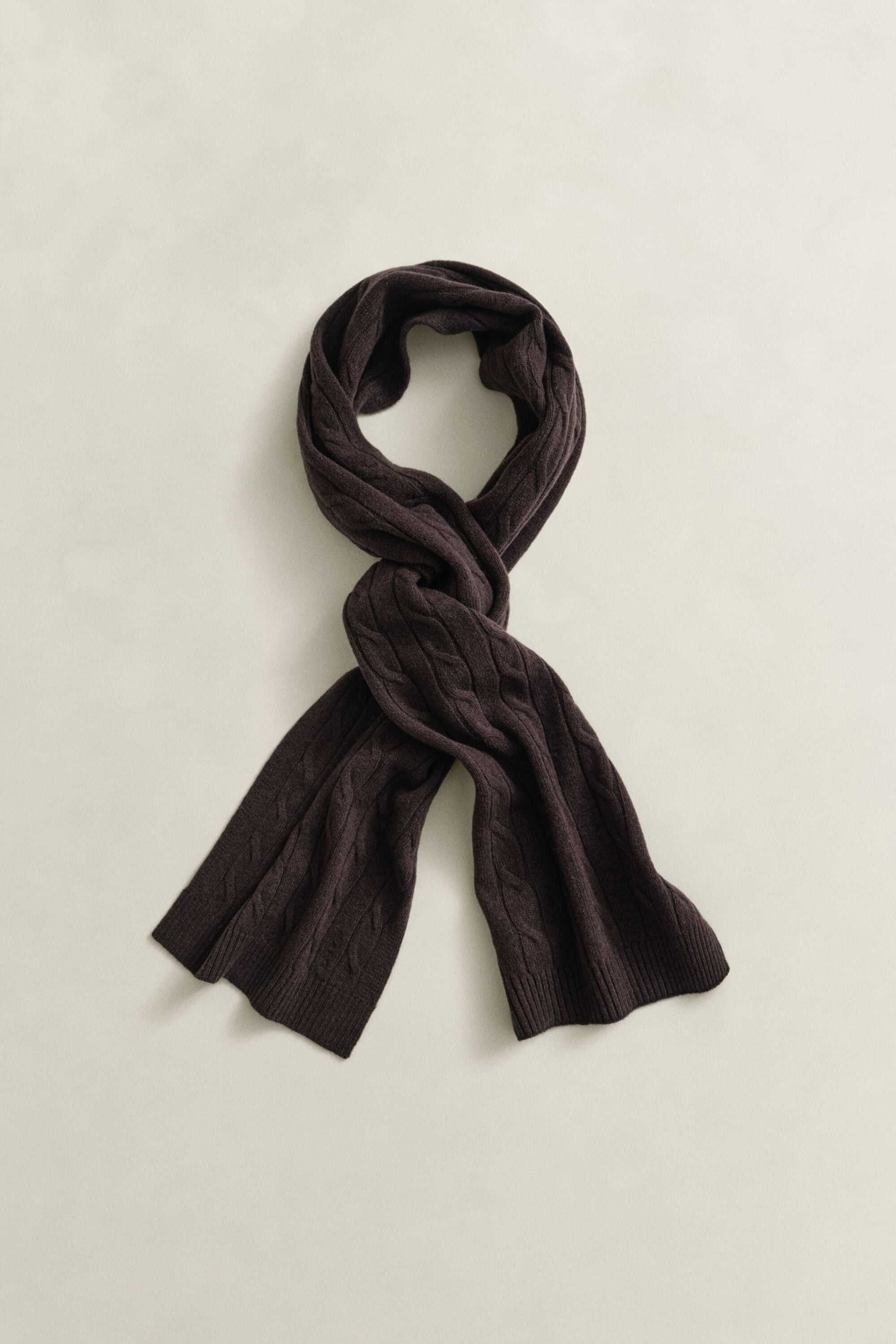 Wool Cable Knit Scarf