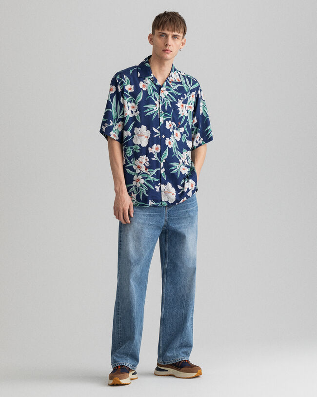 Relaxed Fit Pure Prep Floral Lyocell Short Sleeve Shirt
