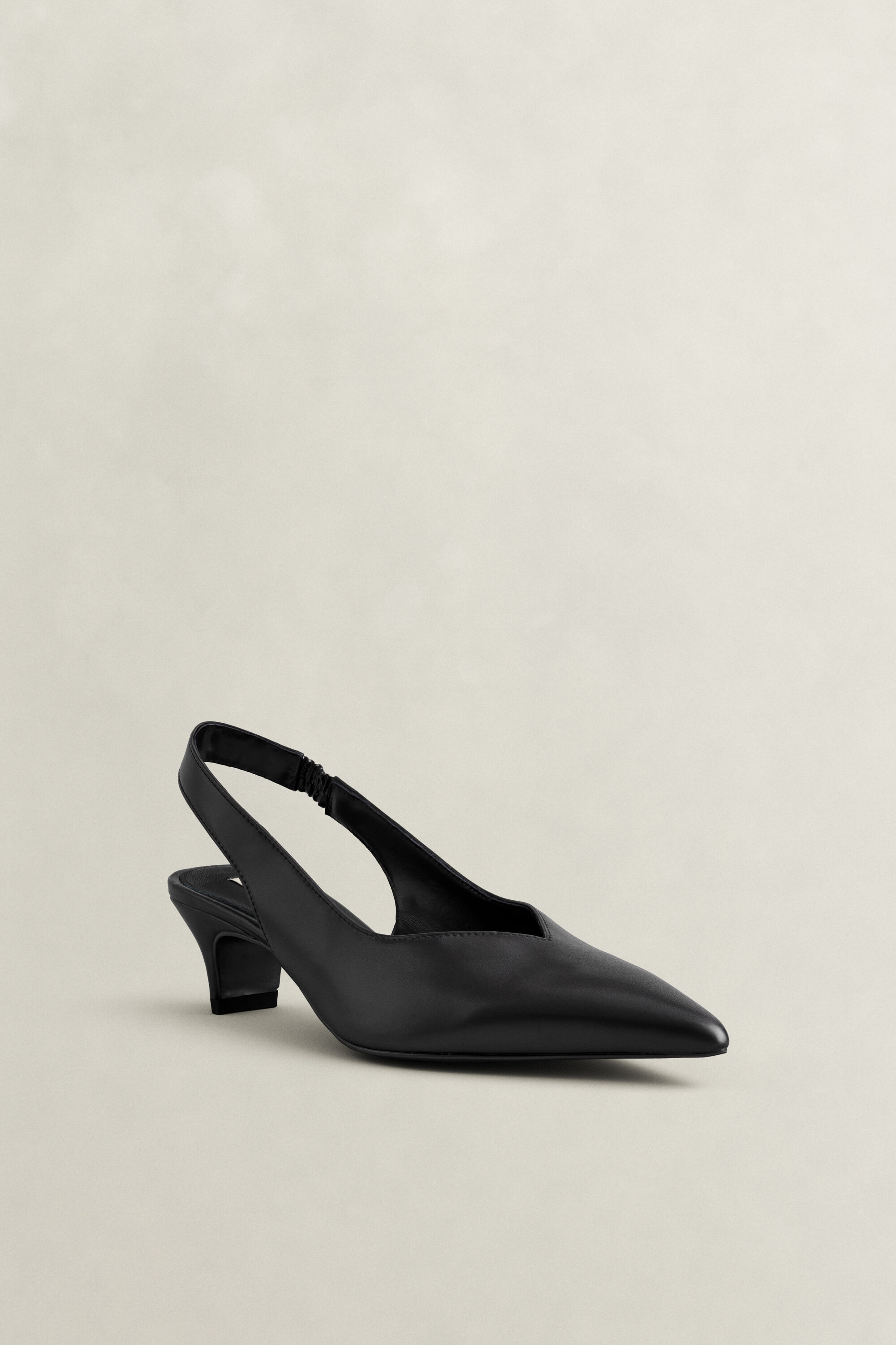 Tillbye Leather Heels — BLACK