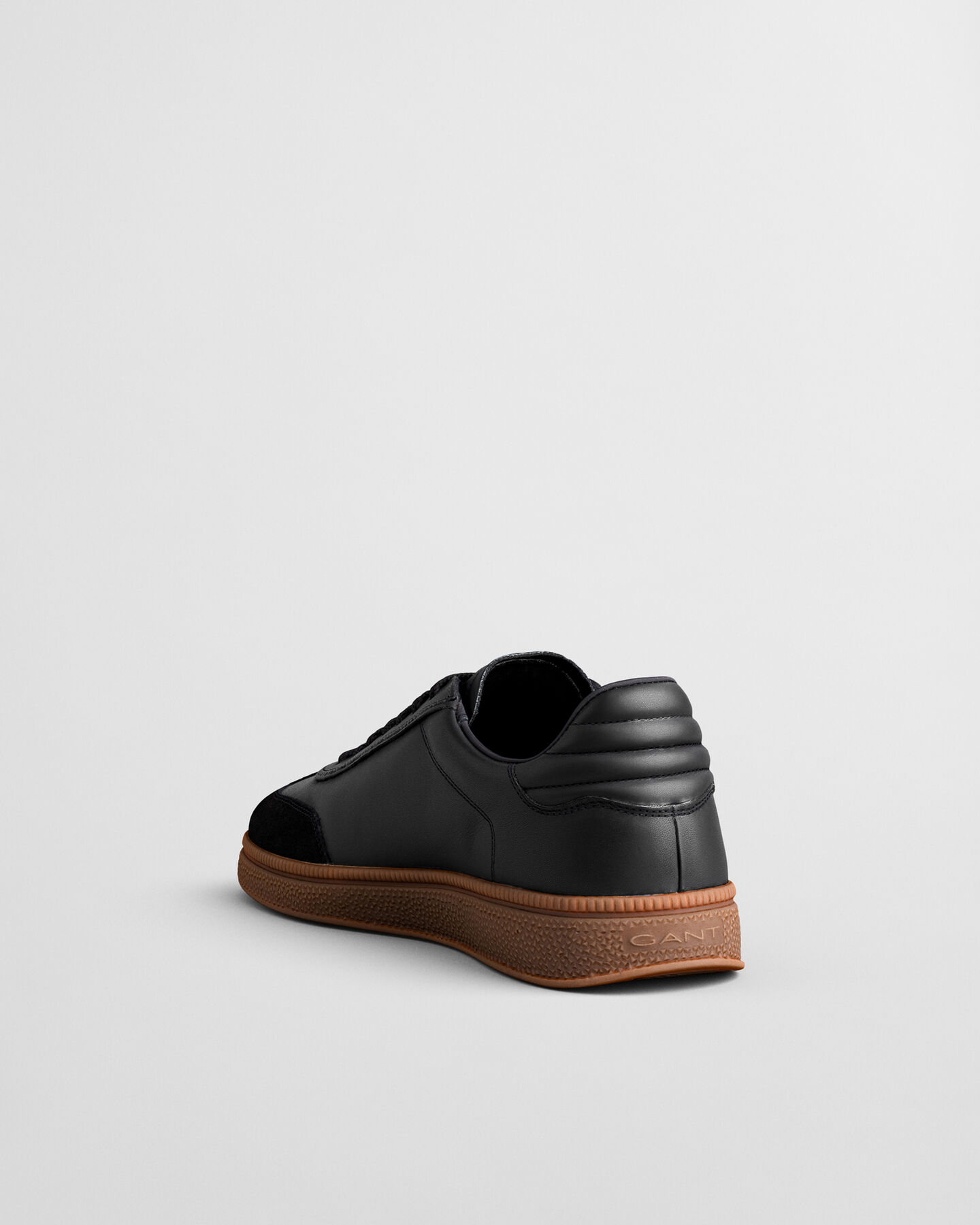 Cuzmo Leather Sneakers