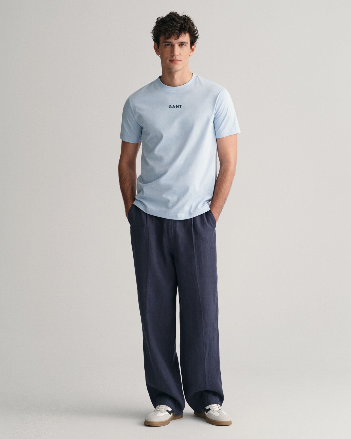 Contrast Small GANT Logo T-Shirt