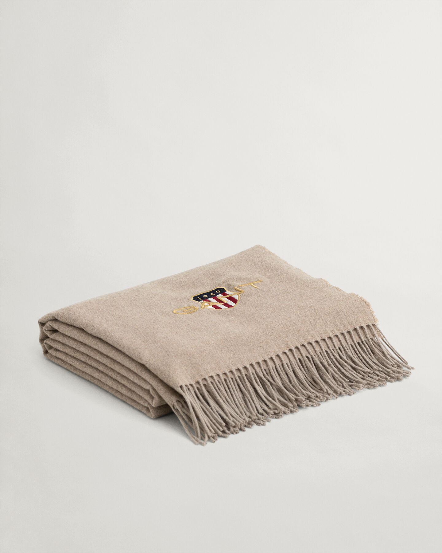 Archive Shield Throw