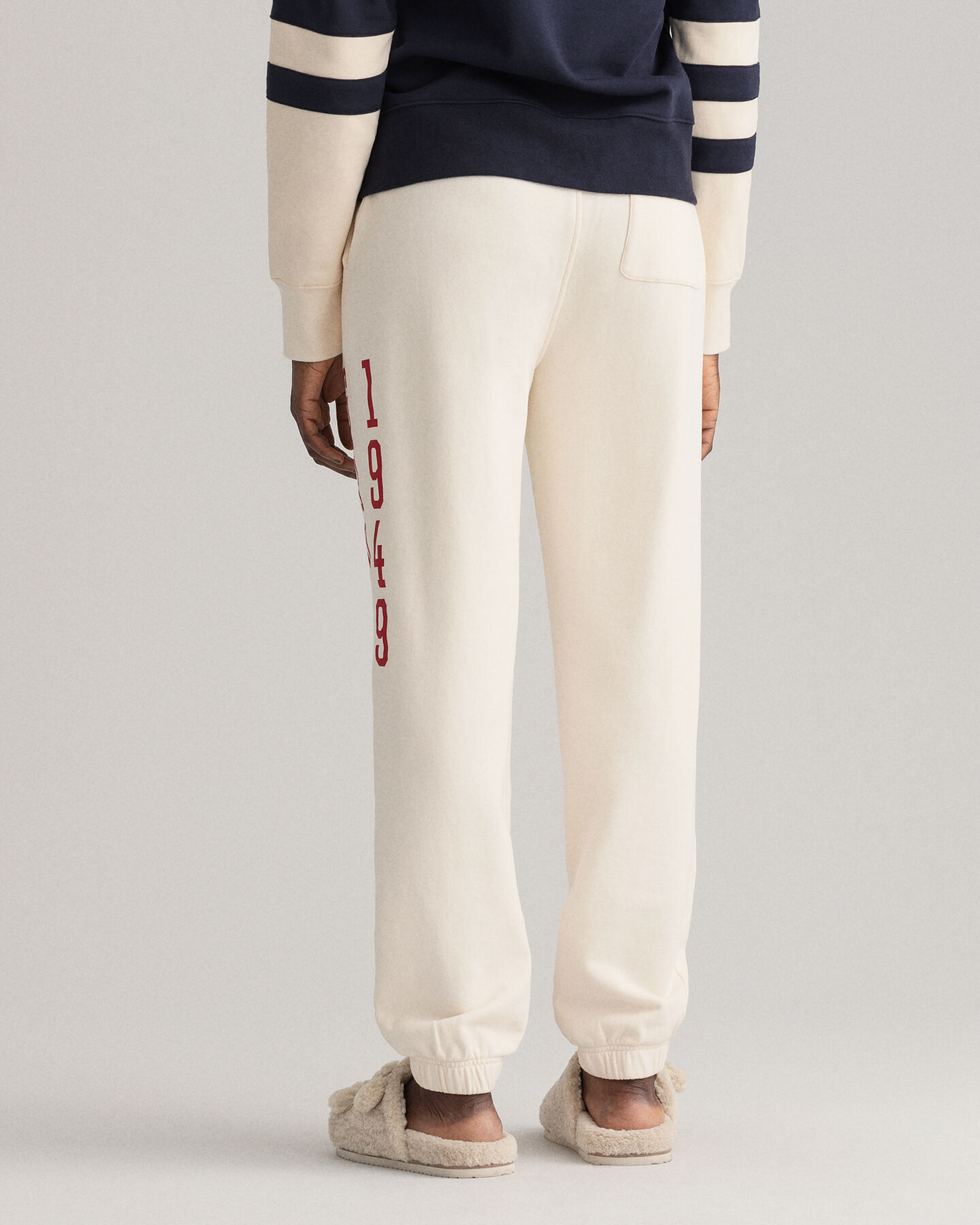 Retro Shield Sweatpants