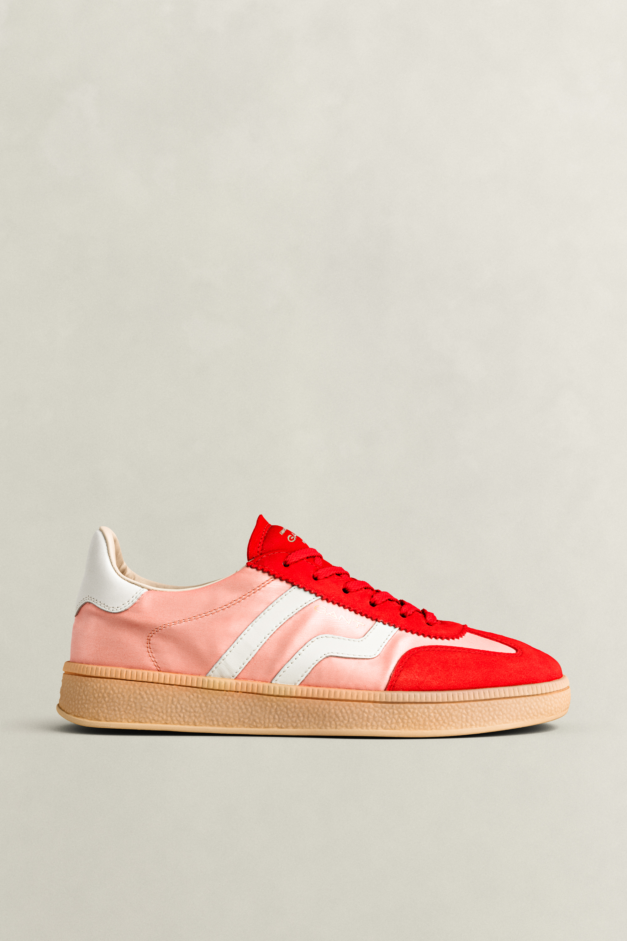 Gant Women's Rose Red Cuzima Sneakers (38)