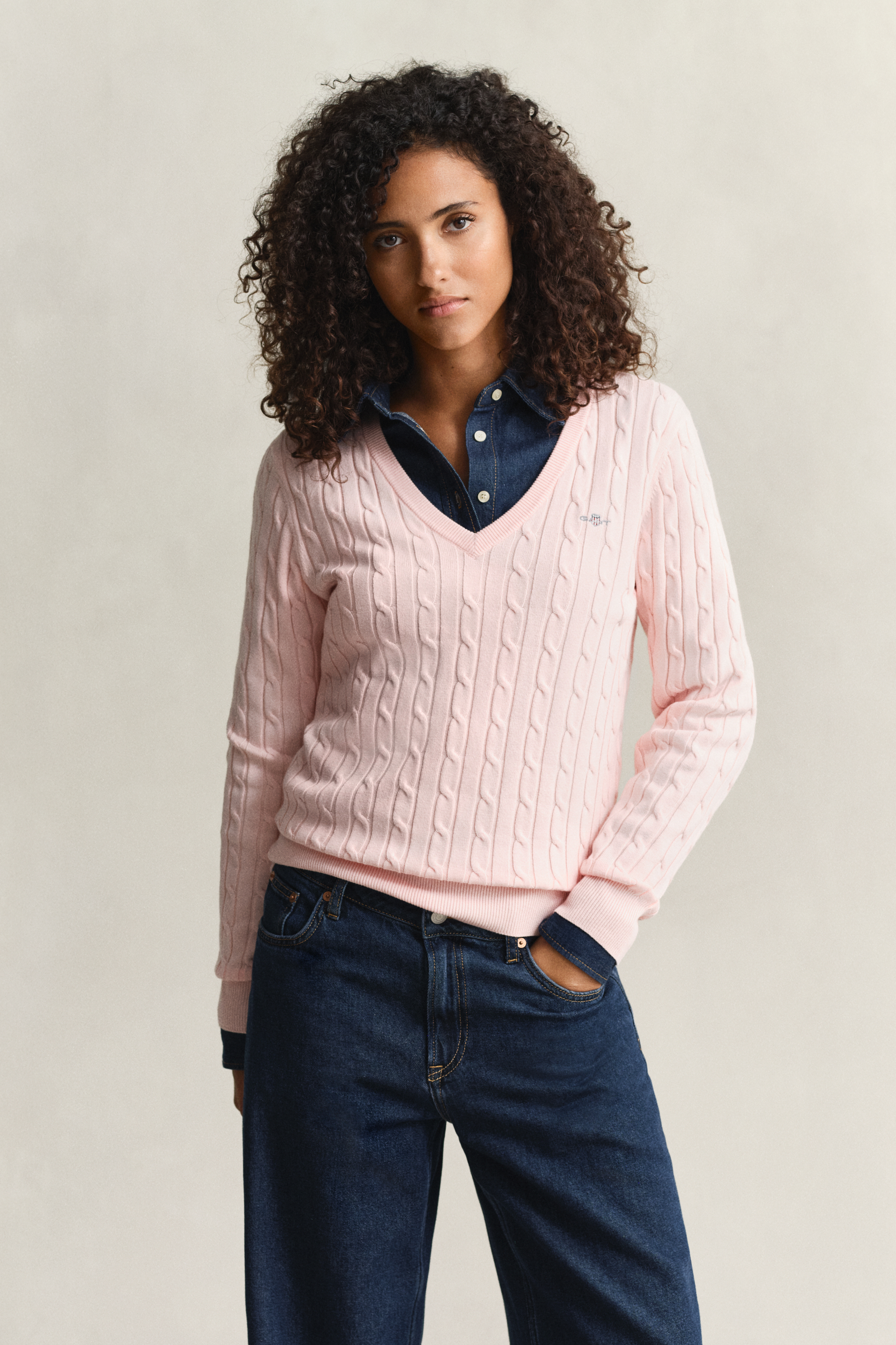 Gant Women's Apricot Pink Cable Knit V-Neck Sweater (Xxl)