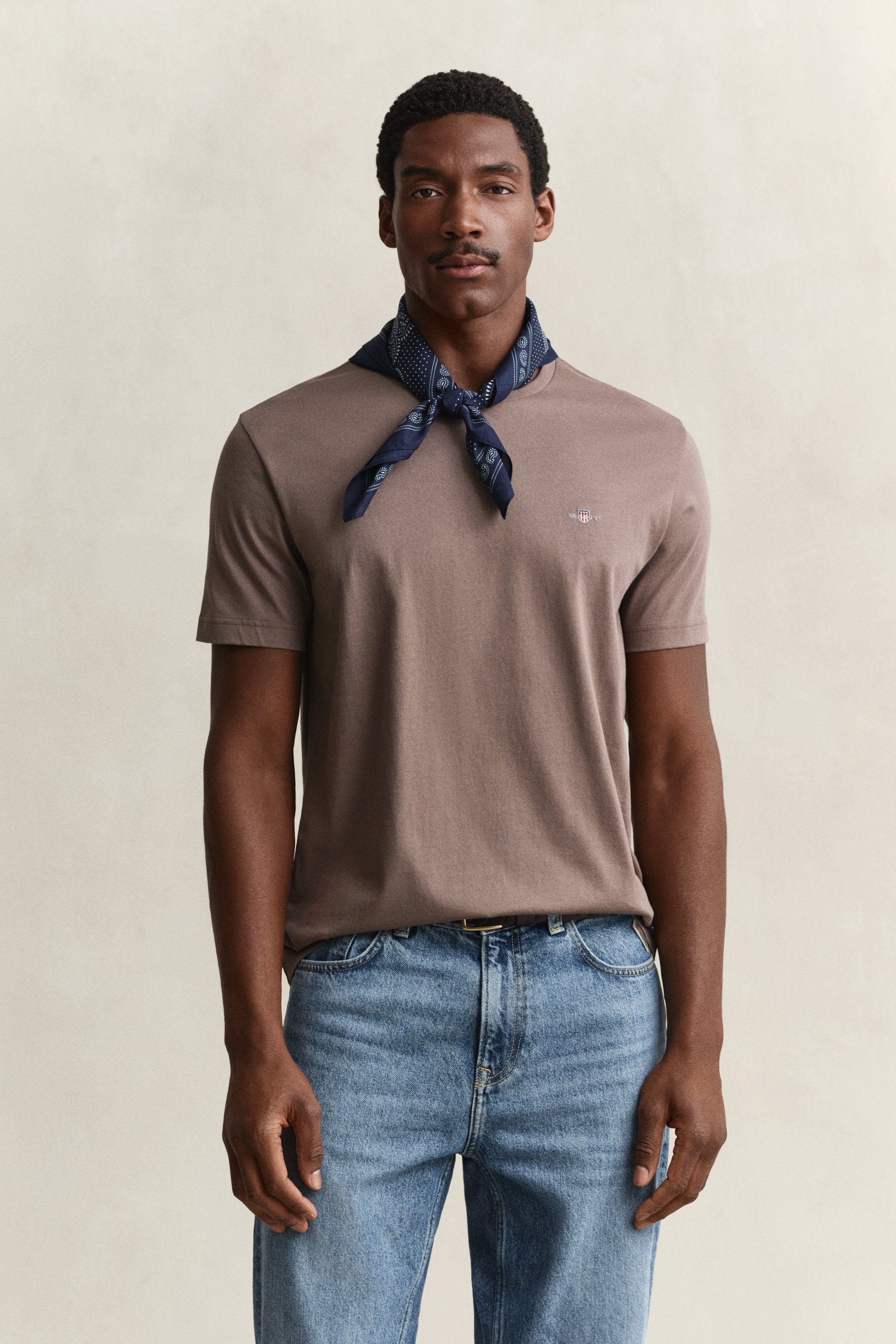Gant Men's Faded Taupe Regular Fit Shield T-Shirt (Xl)