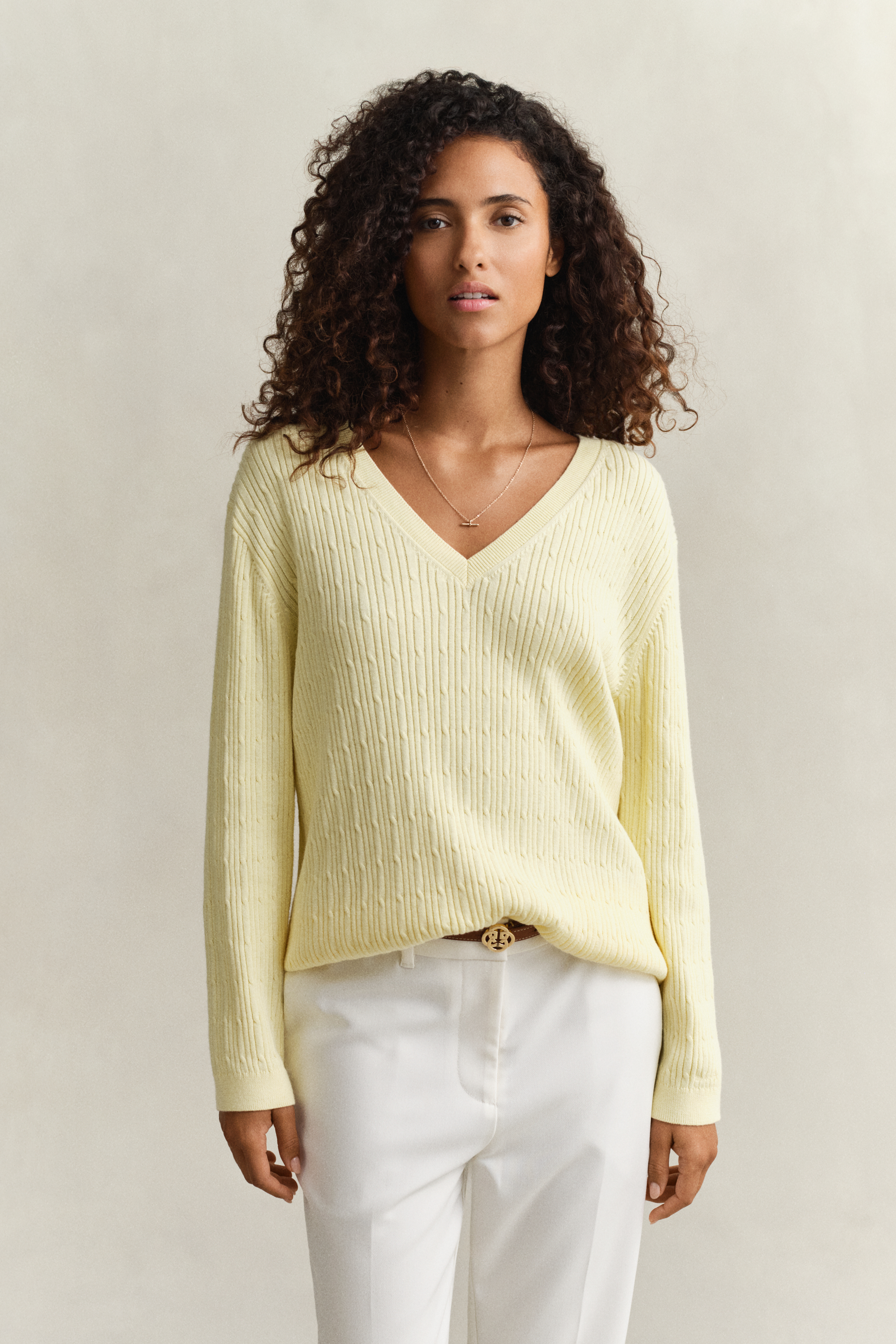 Gant Women's Vanilla Yellow Cable Knit V-Neck Sweater (Xxl)