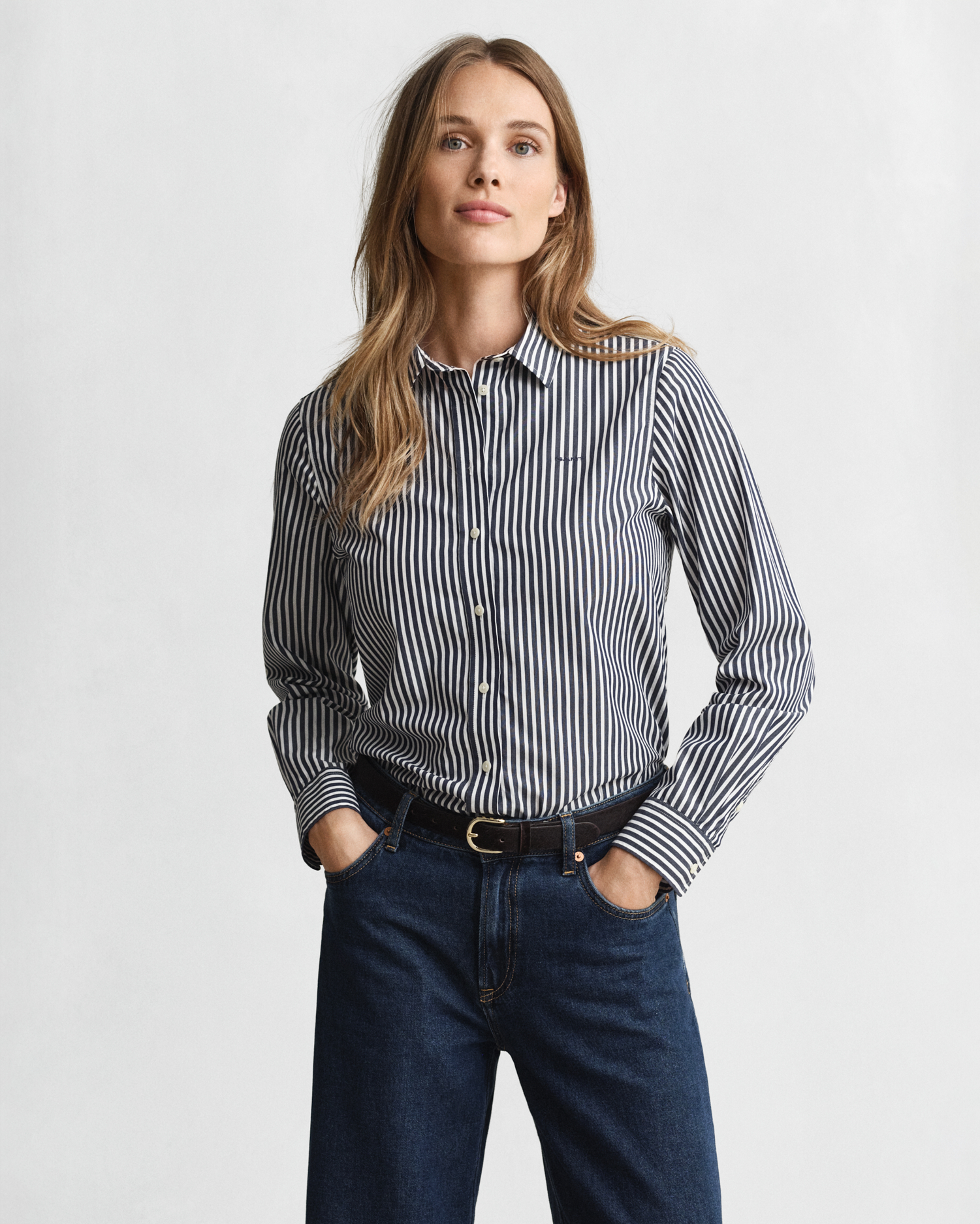 Gant Women's Blue Regular Fit Classic Striped Poplin Shirt (40) Classic