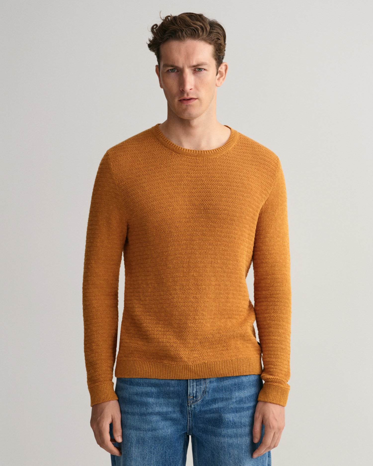 GANT Men Textured Cotton Linen Crew Neck Sweater (XL)