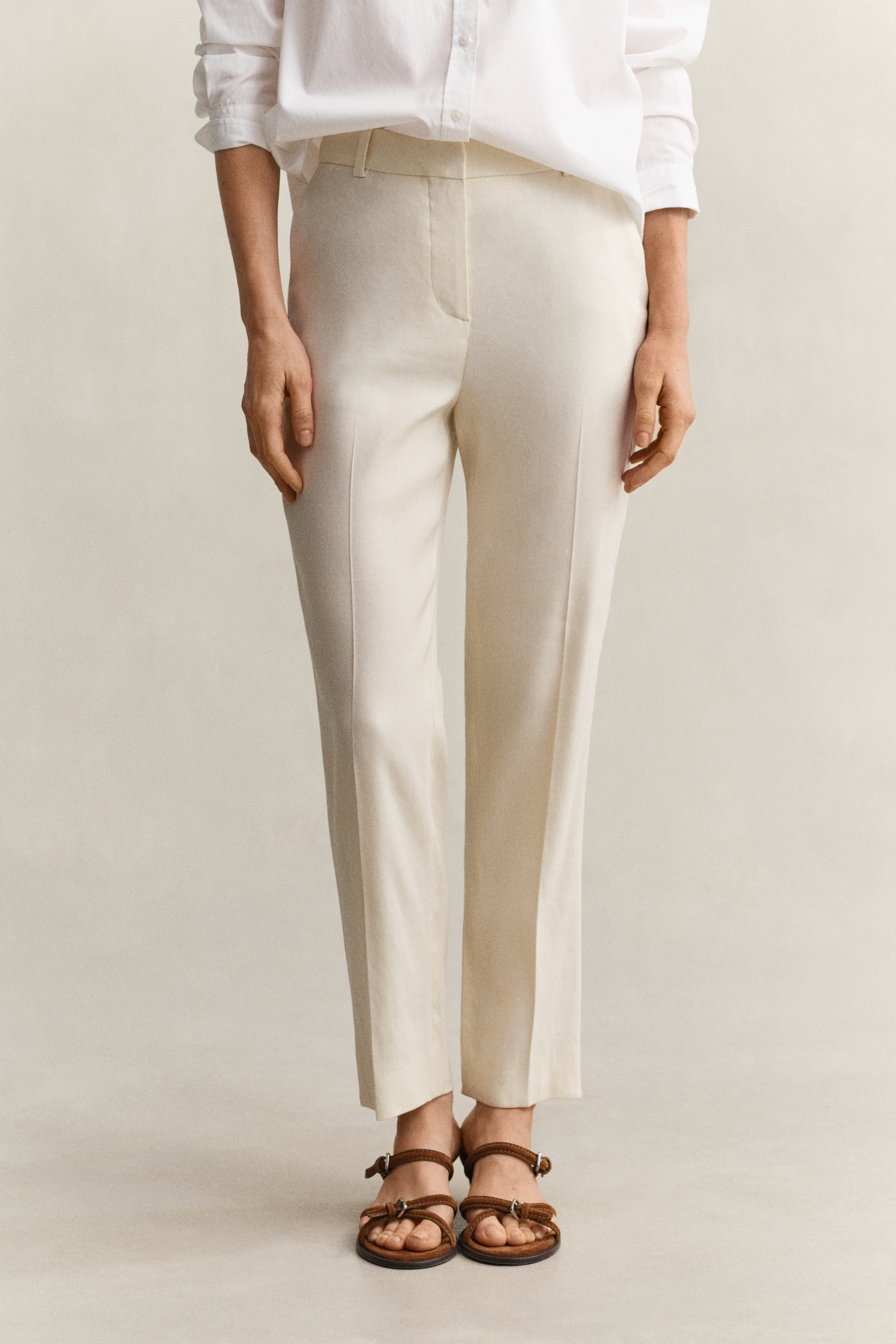 Gant Women's Creamed White Tailored Linen Stretch Pants (36)