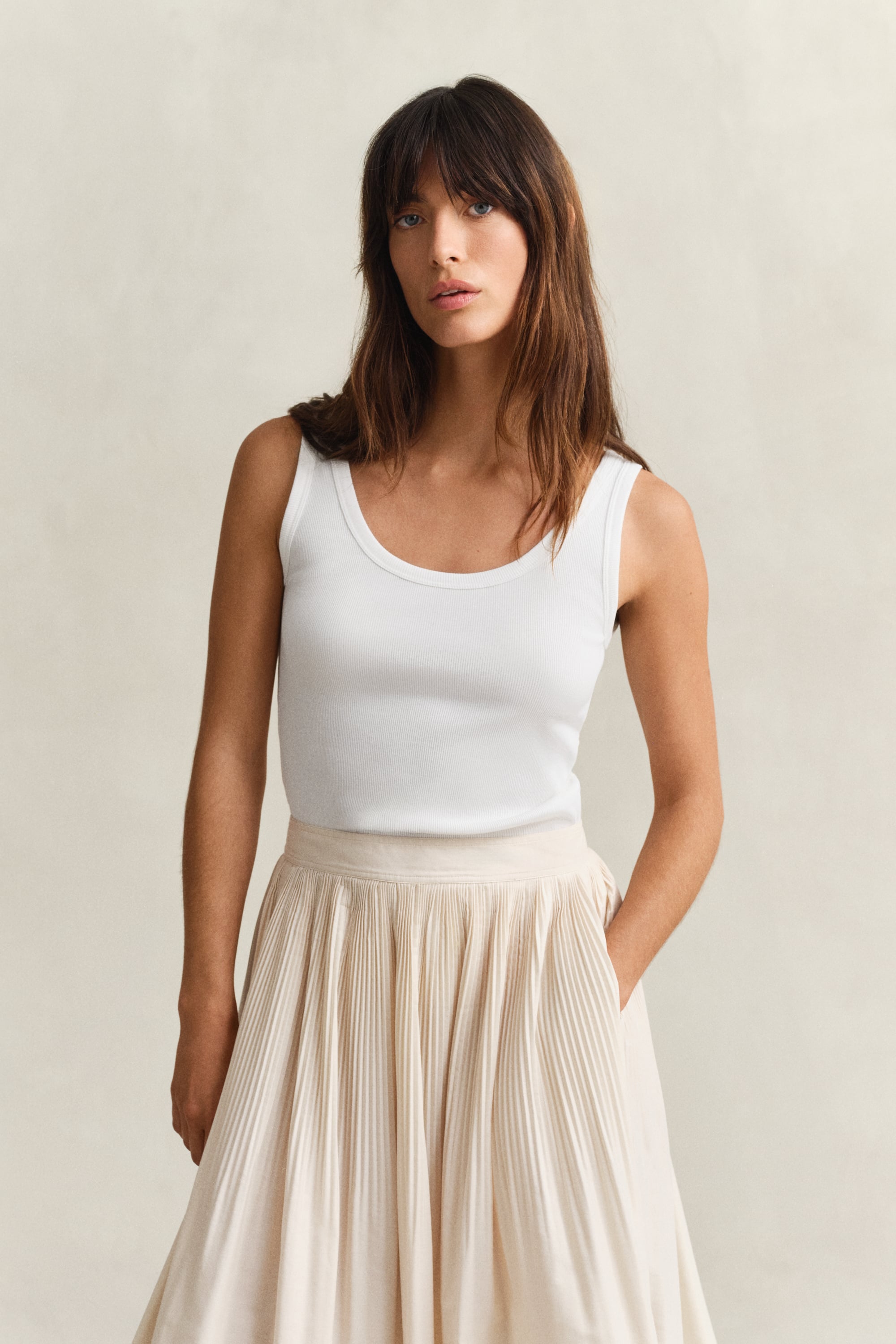 Gant Women's White Ribbed Tank Top (Xxl)