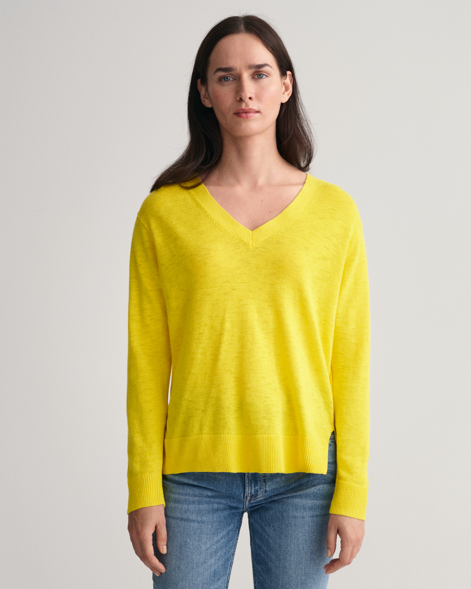 GANT Women Linen Blend V-Neck Sweater (XXL)