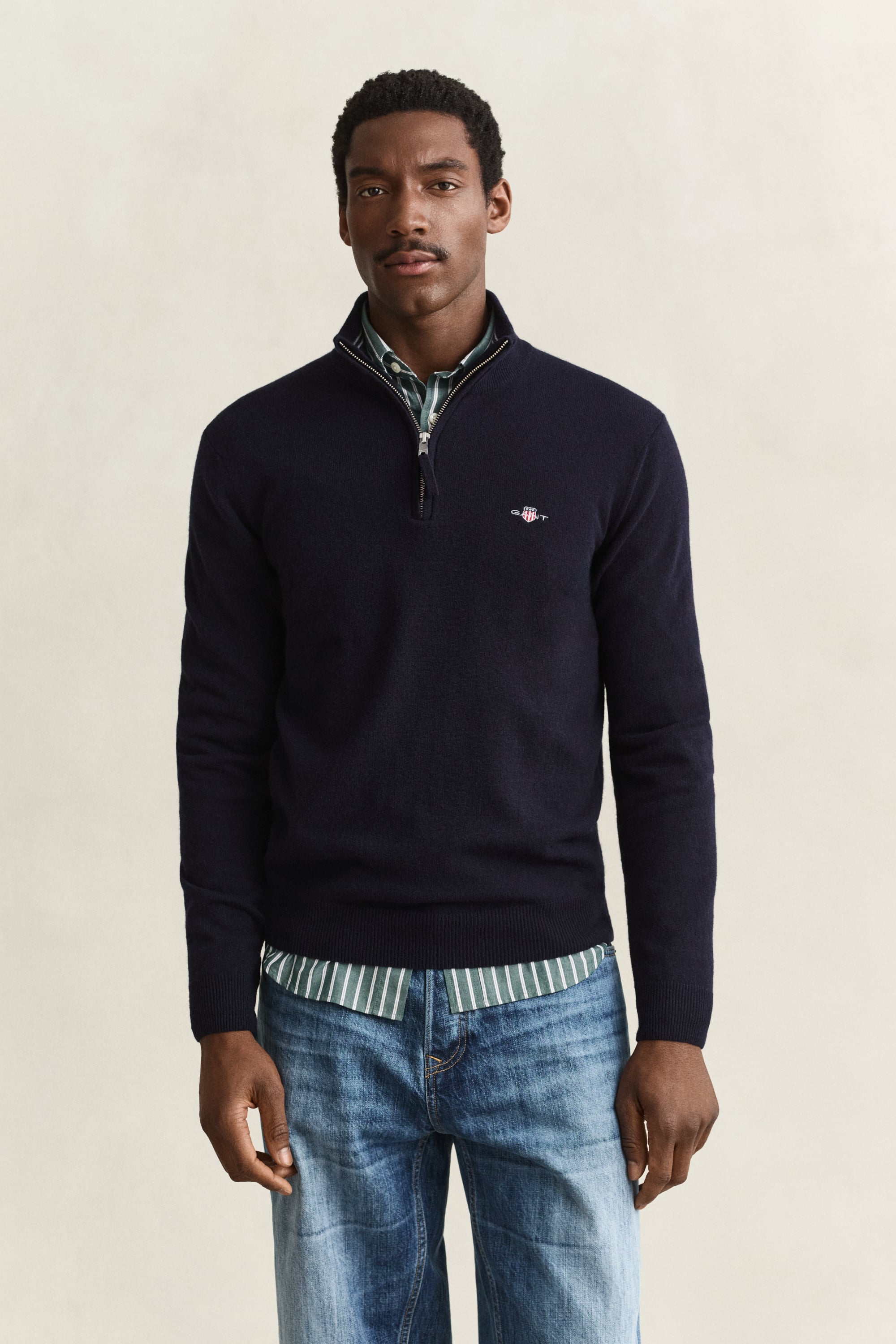 Gant Superfine Lambswool Half Zip Sweater for Men in Navy Size M - Image 4