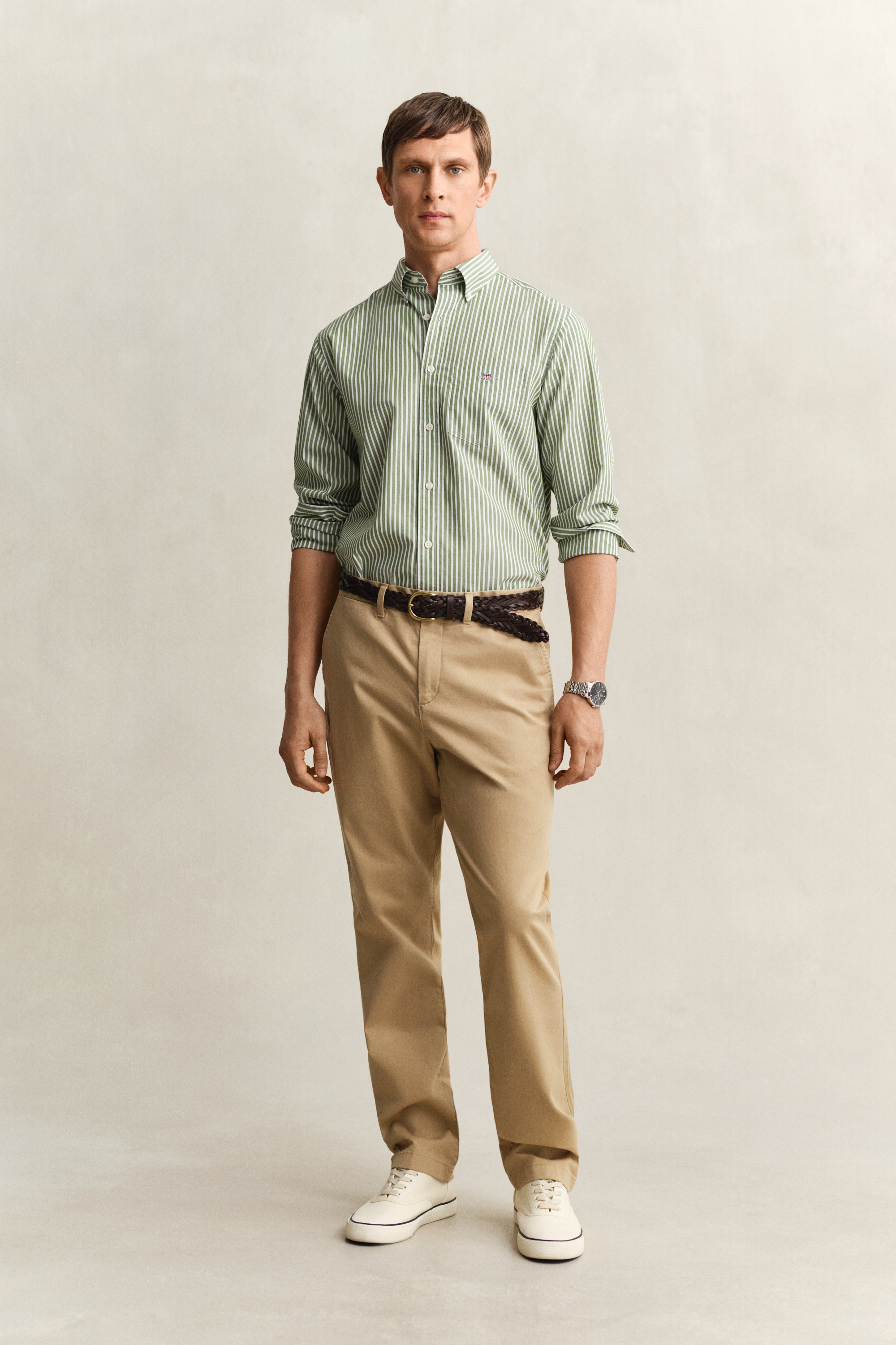Gant Men's Khaki Regular Fit Classic Chinos (31/32) Dark