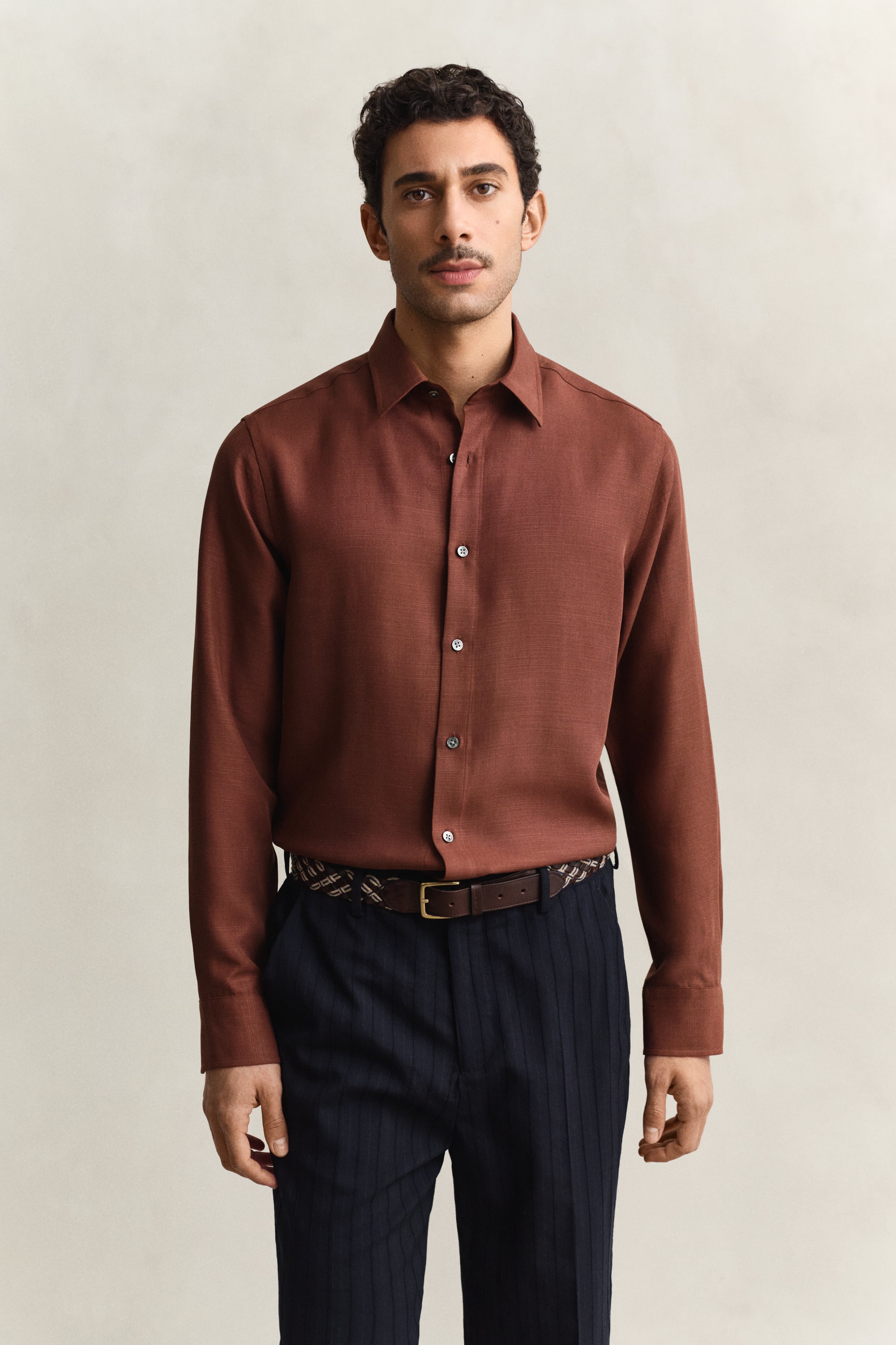 Gant Men's Brown Lyocell Shirt (S) Mahogany
