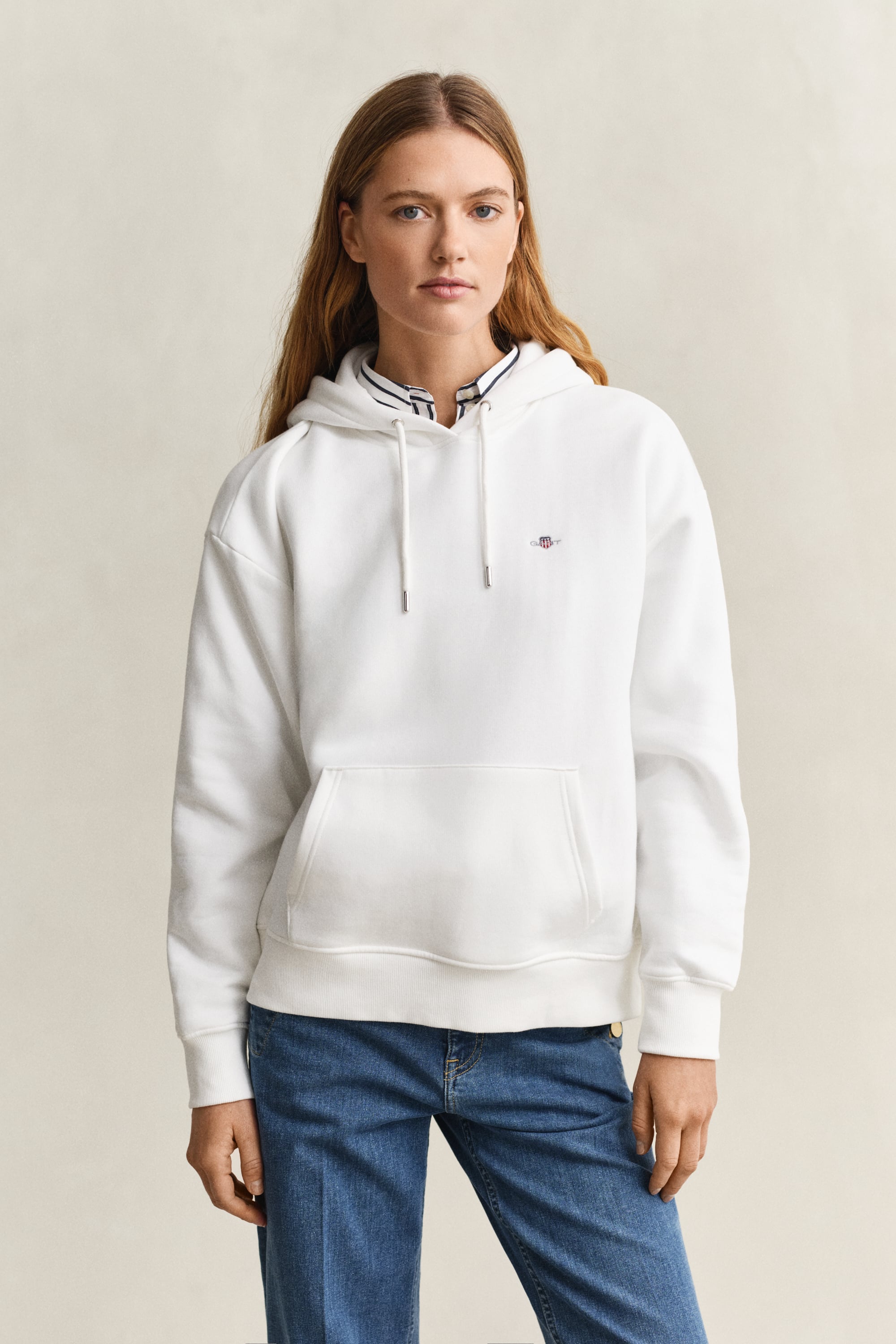 Gant Women's Off White Shield Hoodie (Xs) Eggshell