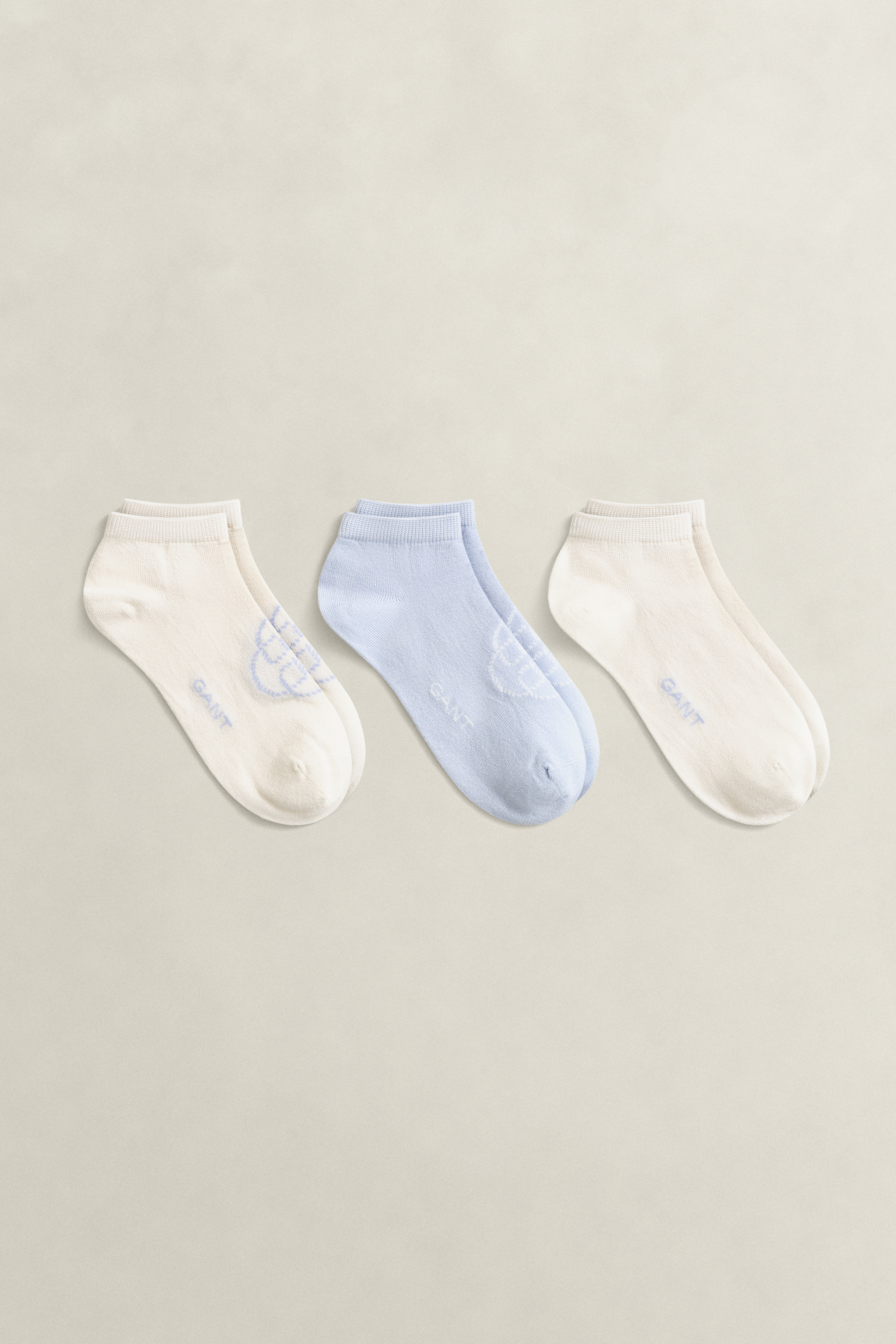 Gant Women's Light Blue 3-Pack Monogram & Solid Ankle Socks (36-38)