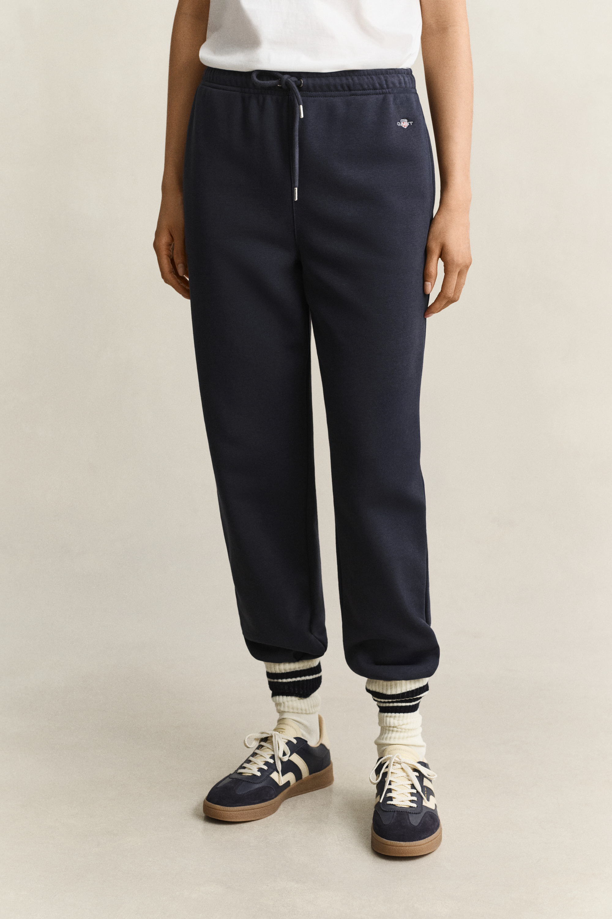 Gant Women's Navy Shield Sweatpants (Xxl) Evening Blue