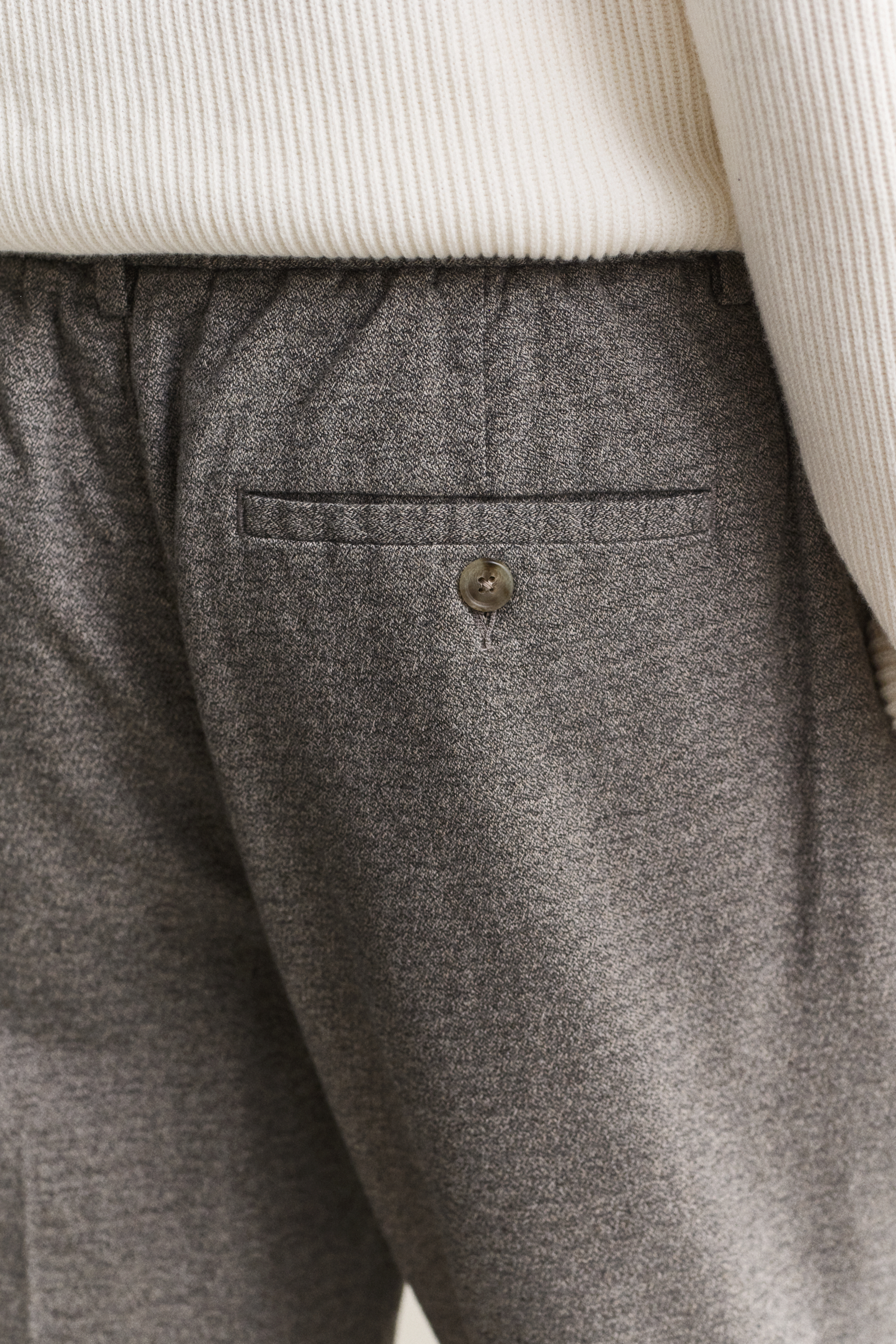 Gant Men's Mist Taupe Flannel Pants (56)