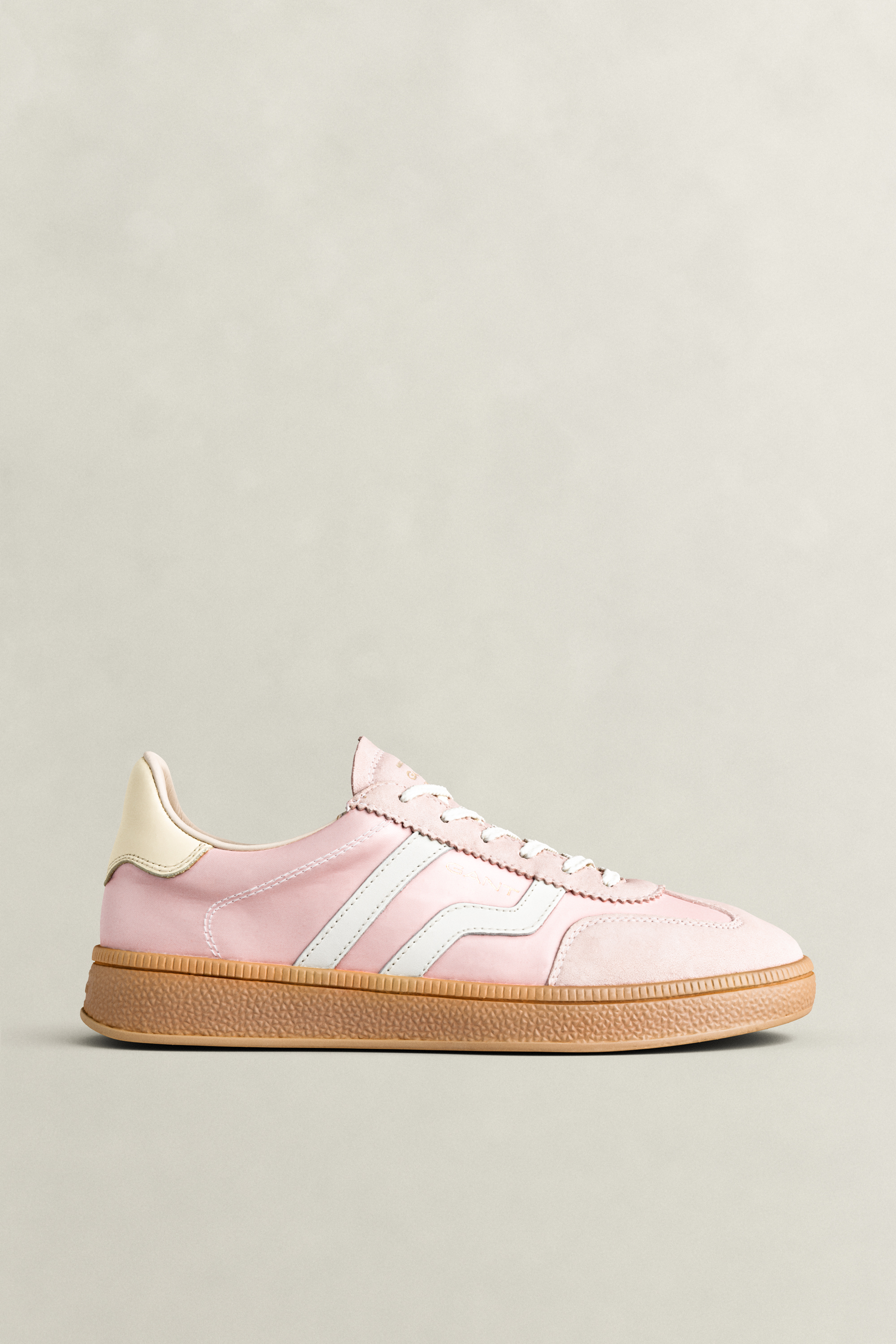 Gant Women's Apricot Pink Cuzima Sneakers (39)