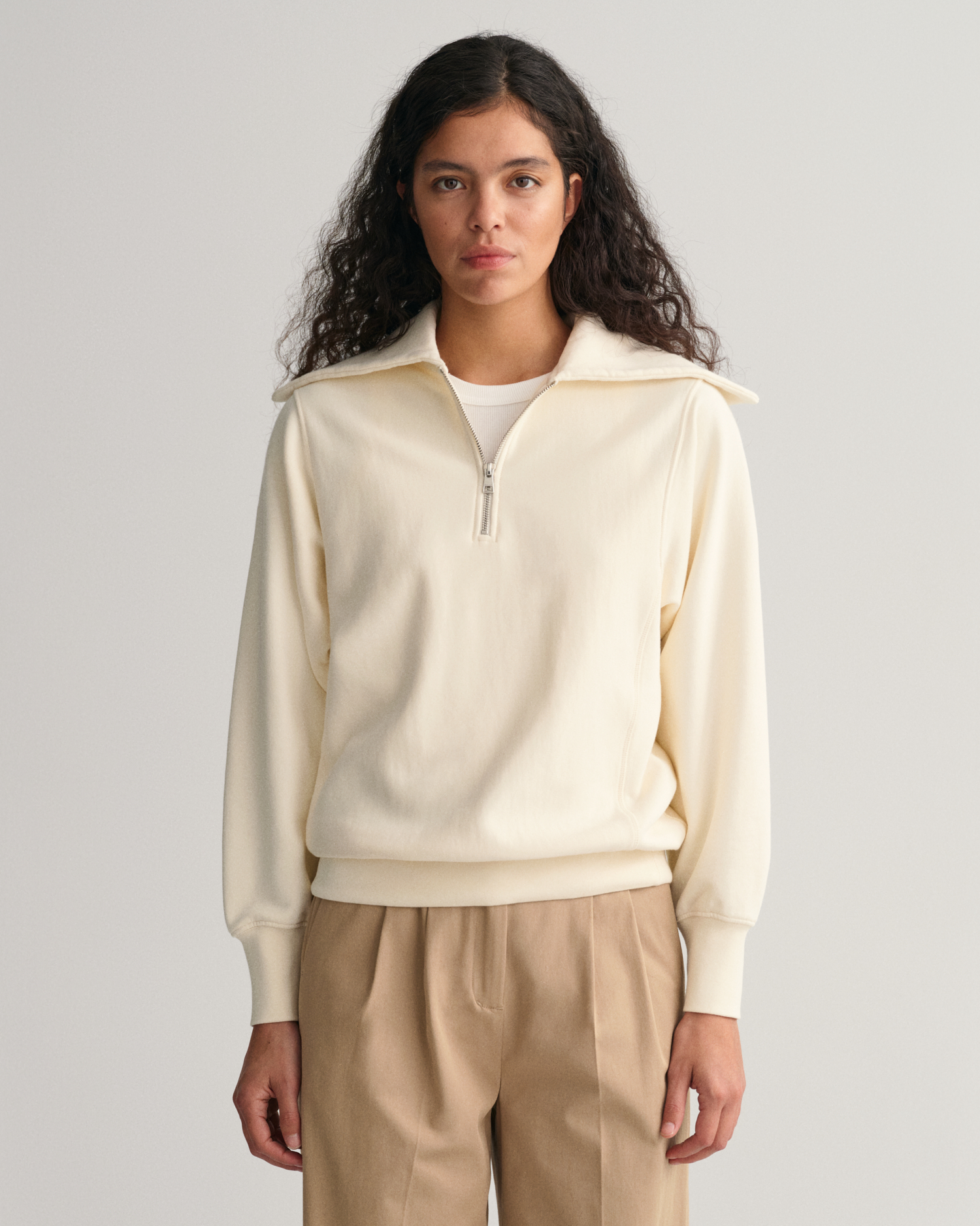 GANT Women Sportswear Collared Half-Zip Sweatshirt (XL) Beige