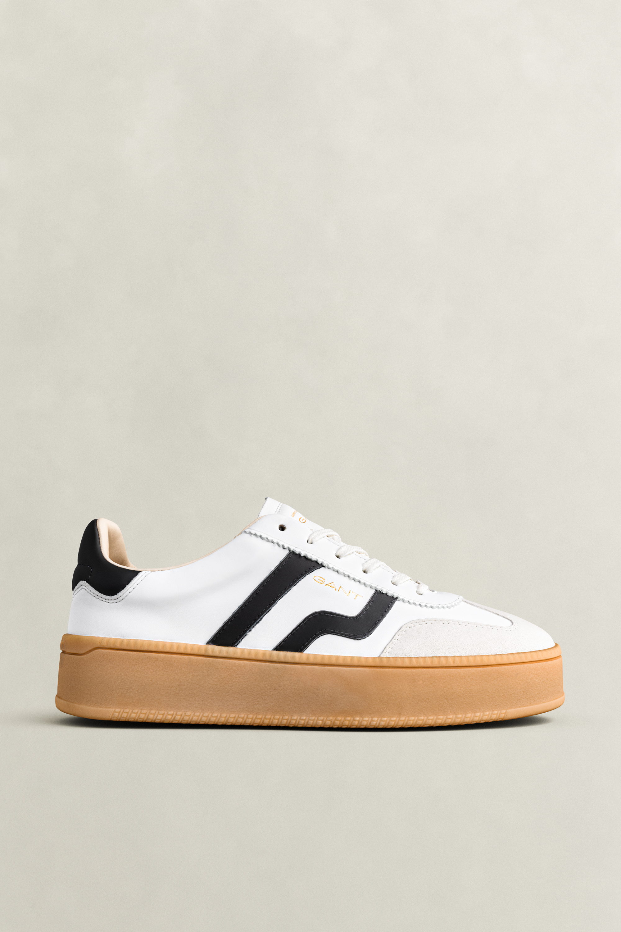 Gant Women's Black Cuzmani Leather Sneakers (39)