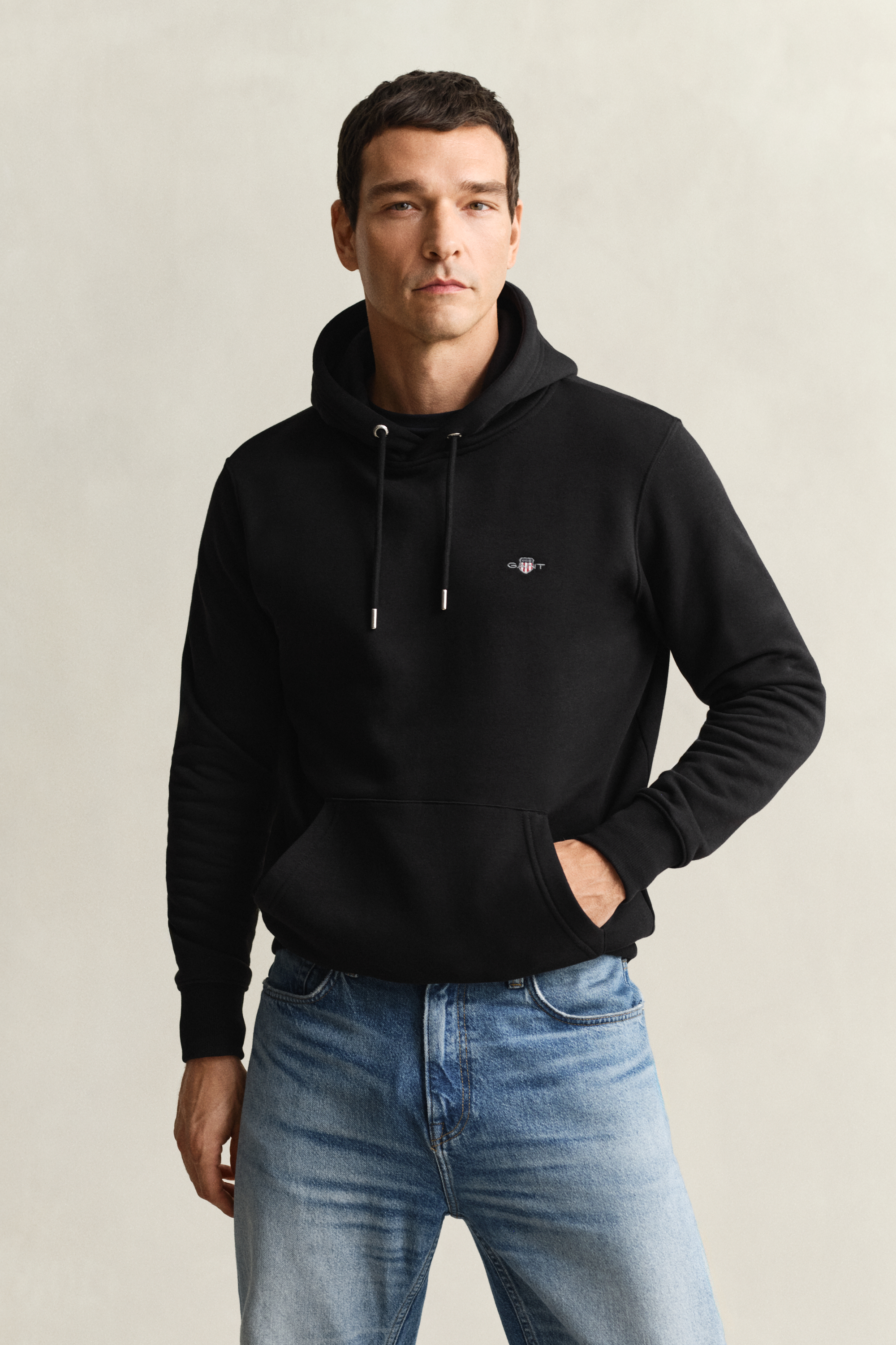 Gant Men's Black Shield Hoodie (Xs)