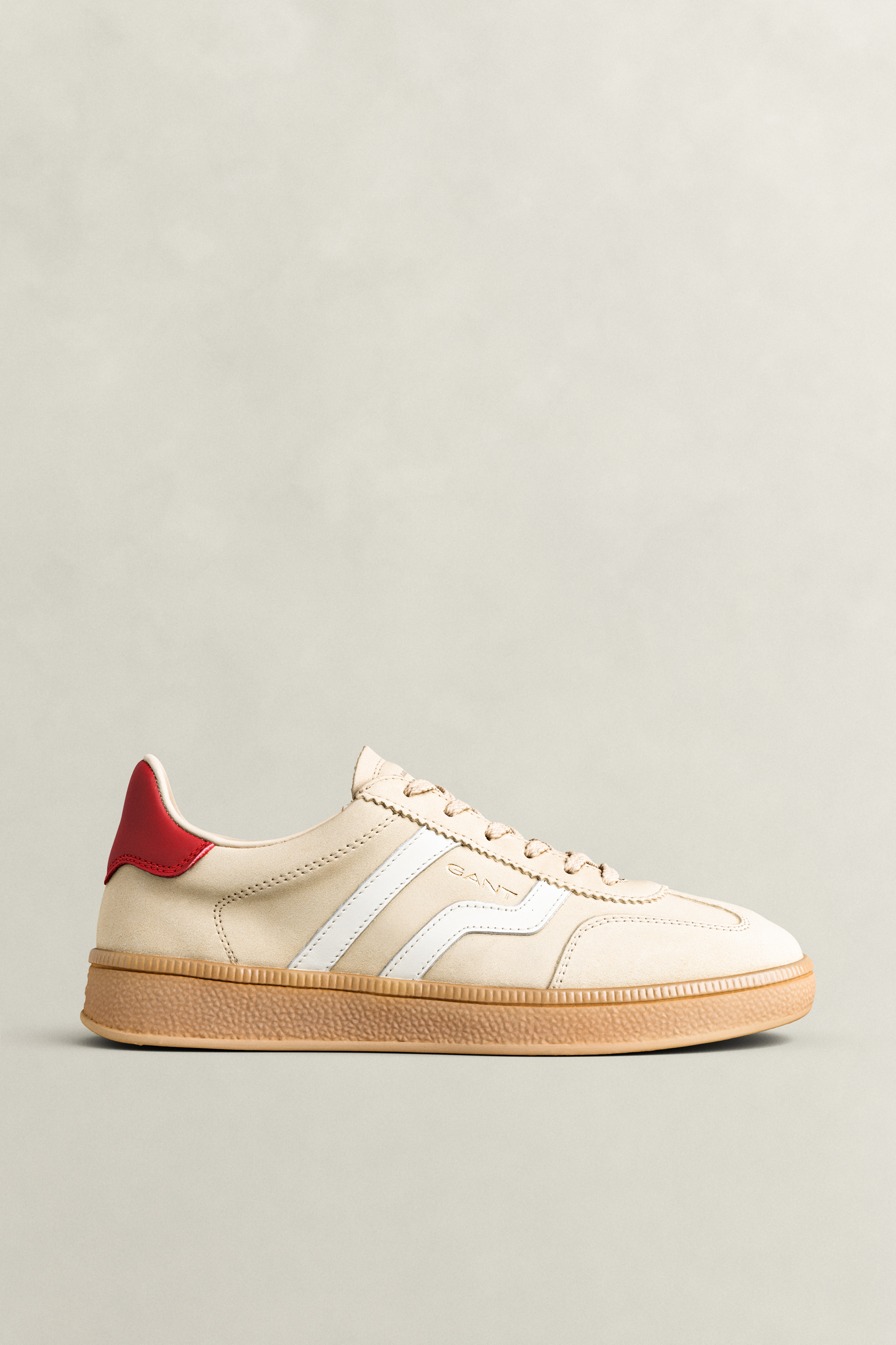 Cuzima Suede Sneakers