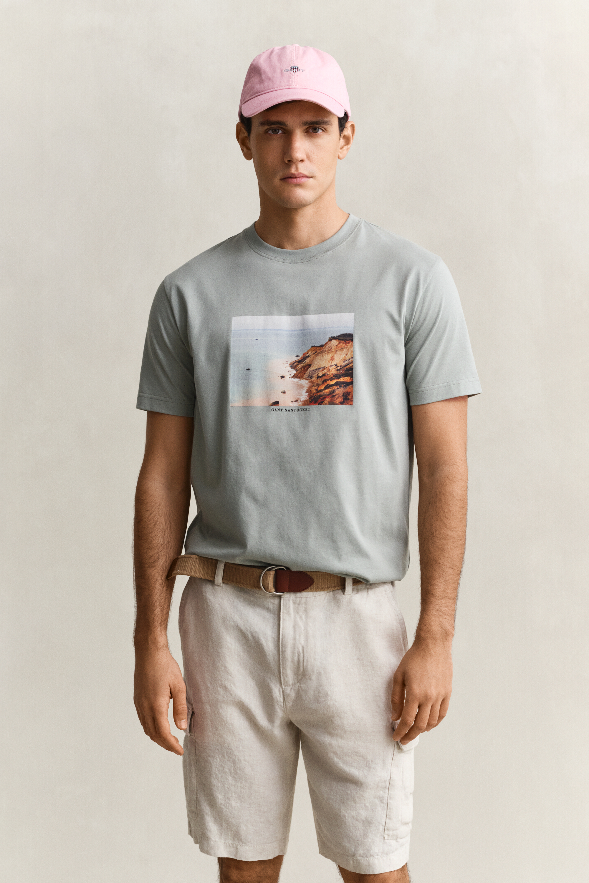 Gant Men's Ceramic Grey Scenery Graphic T-Shirt (L)