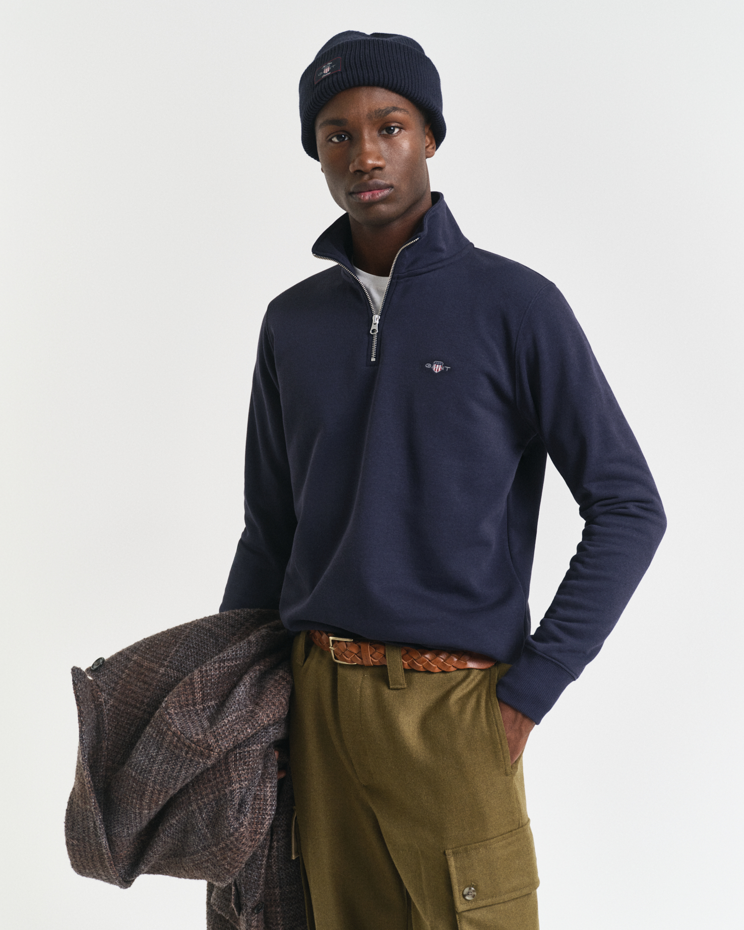 Gant Men's Blue Shield Half-Zip Sweatshirt (S) Small
