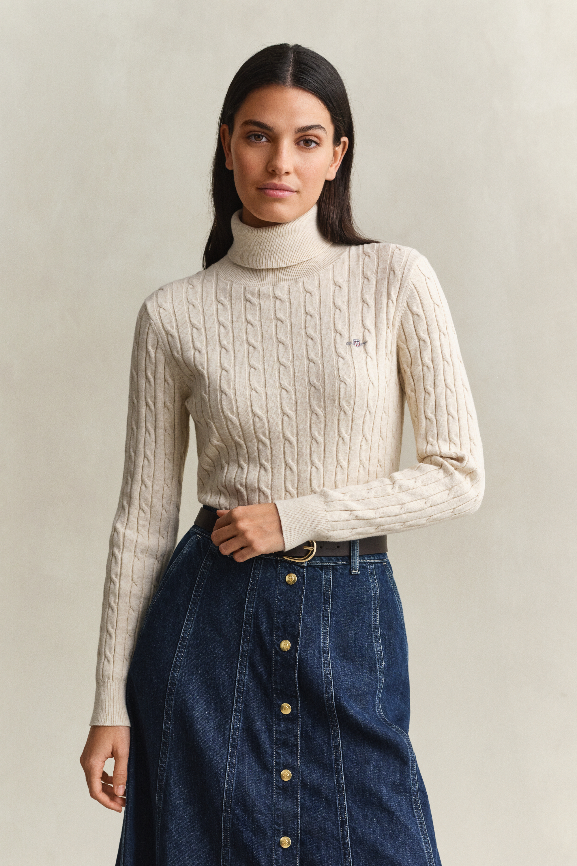 Gant Women's Faded Beige Stretch Cotton Cable Knit Turtleneck Sweater (Xxl)