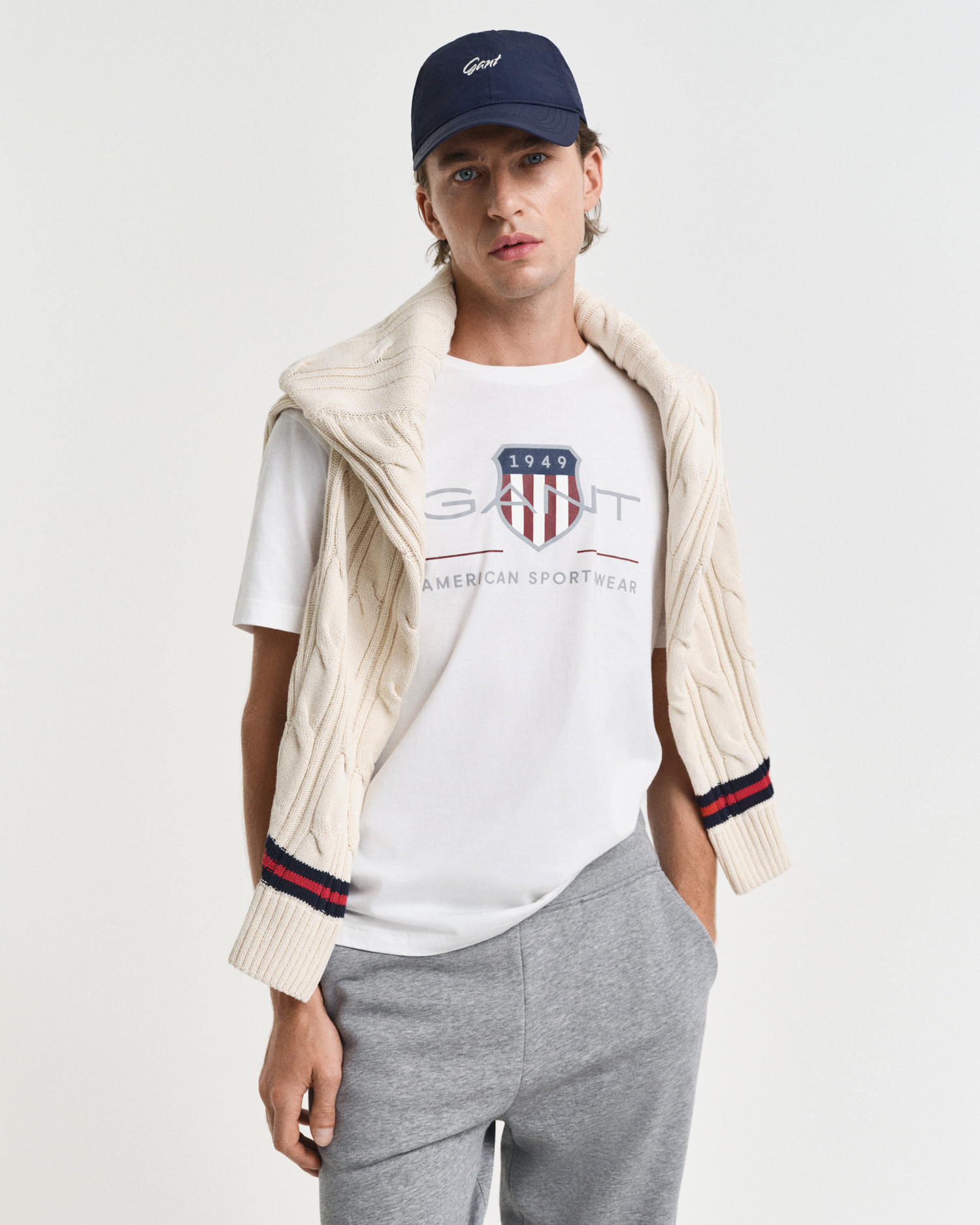 Gant Men's White Archive Shield T-Shirt (Xxl)