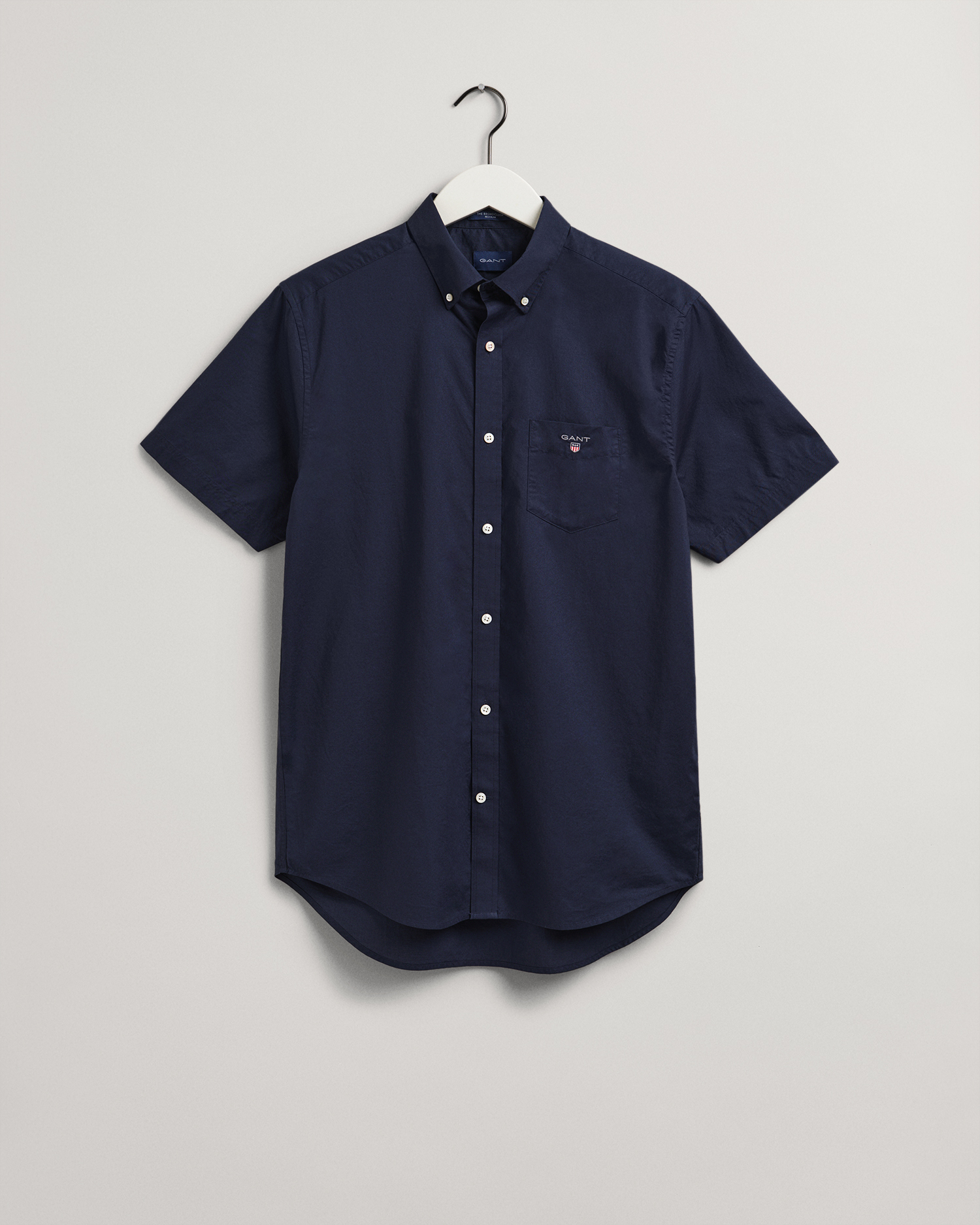 Regular Fit Broadcloth Short Sleeve 