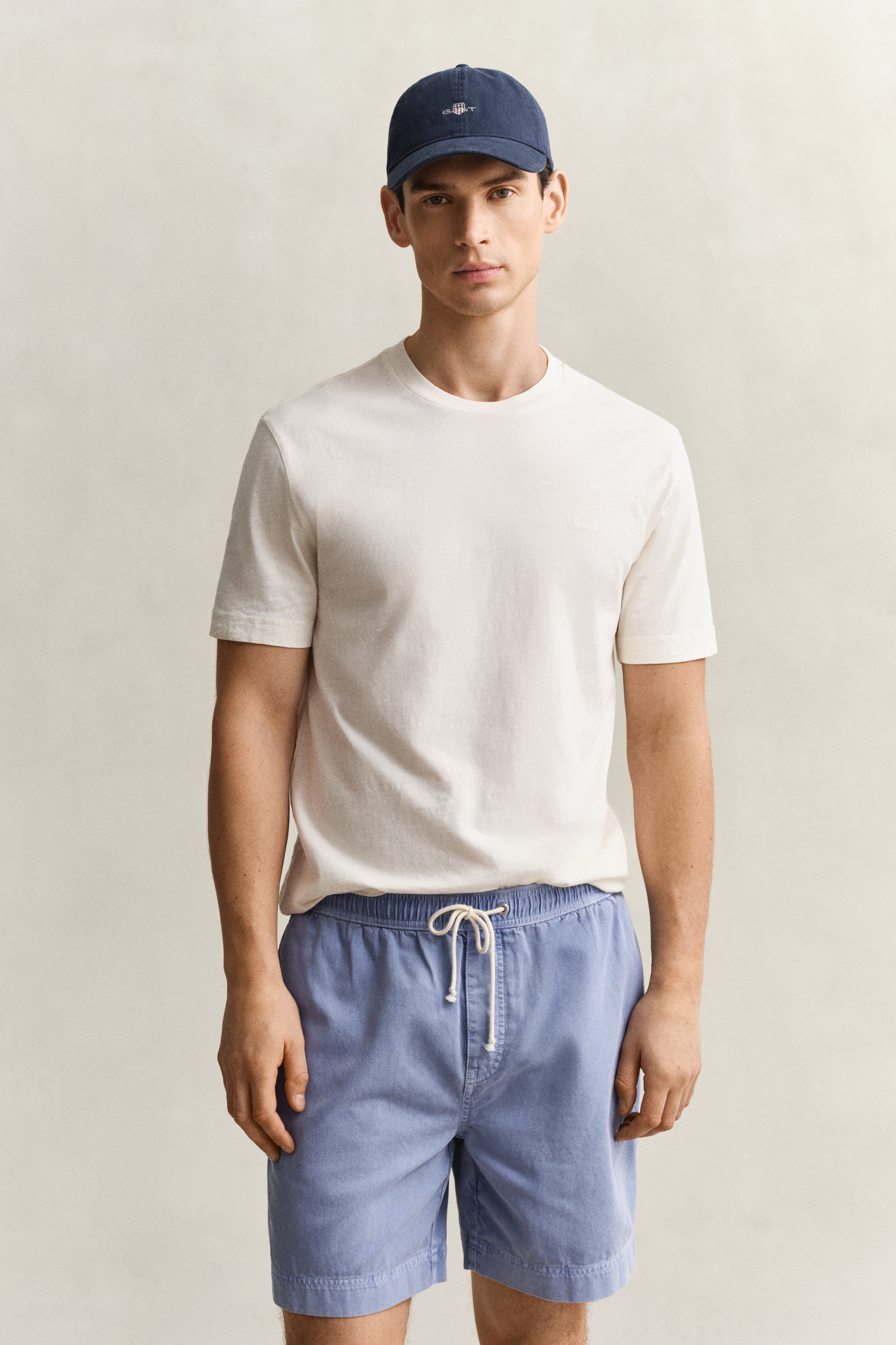 Gant Men's White Washed T-Shirt (Xxl) Cream
